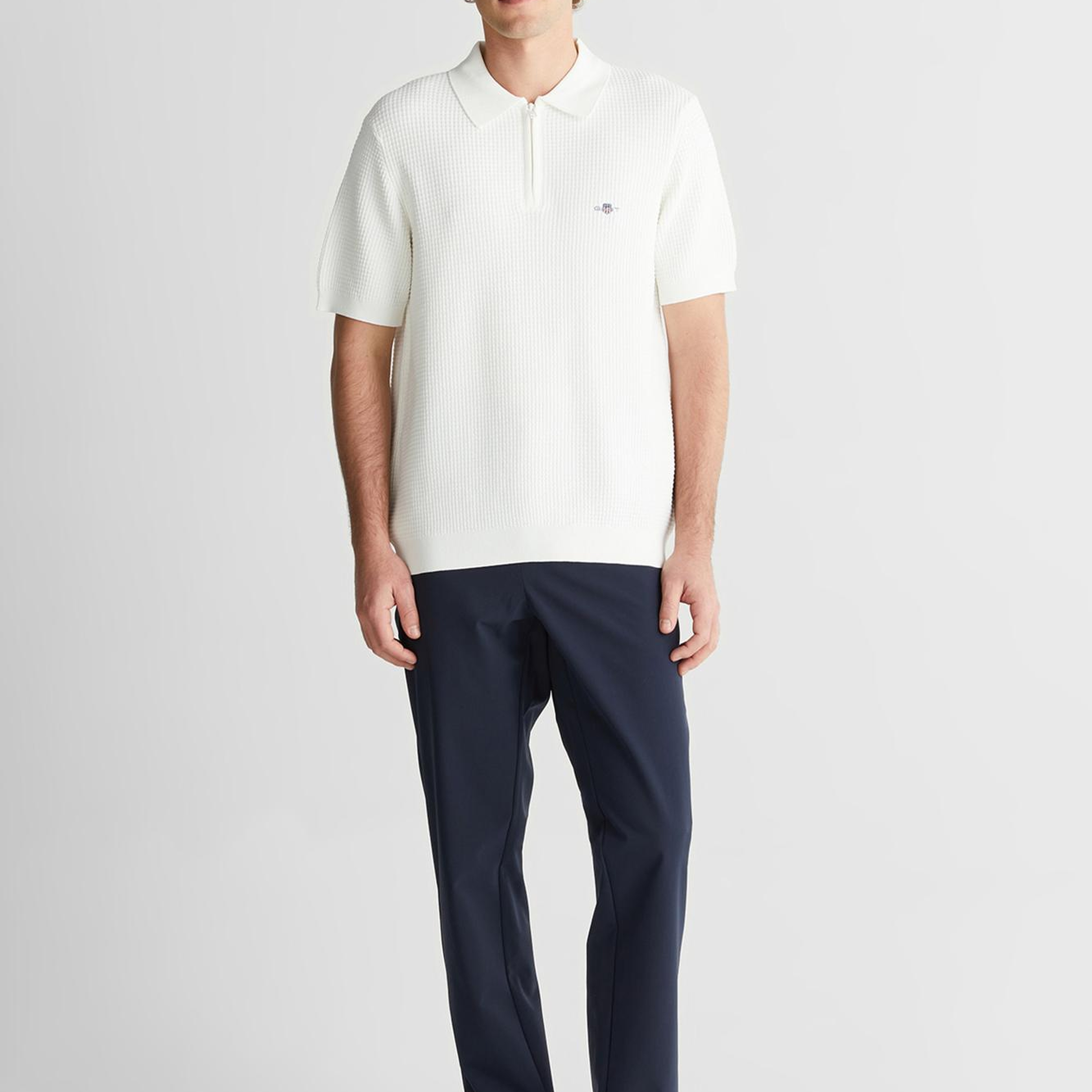 GANT Erkek Beyaz Regular Fit Yarım Fermuarlı Logolu Kazak