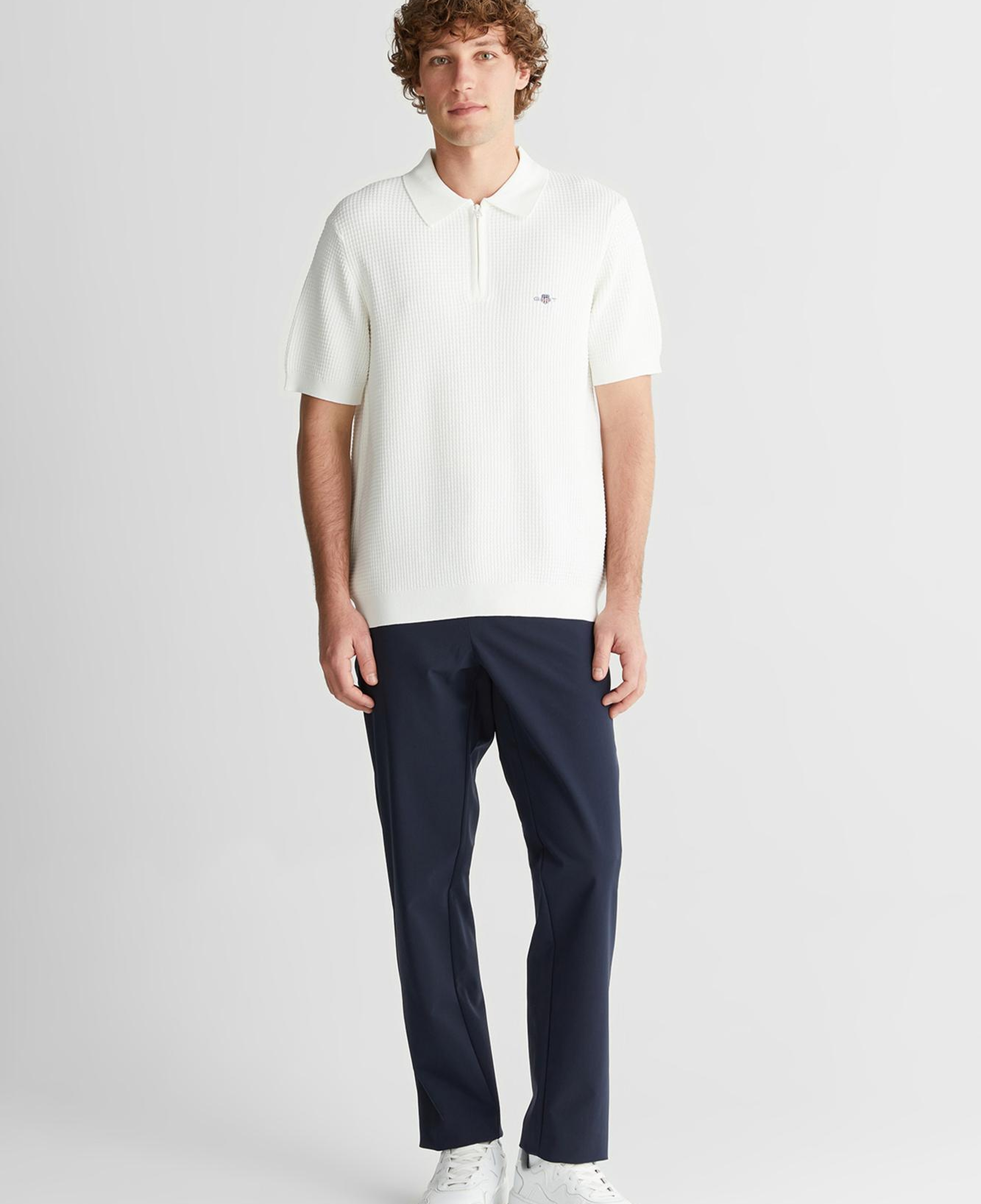 GANT Erkek Beyaz Regular Fit Yarım Fermuarlı Logolu Kazak