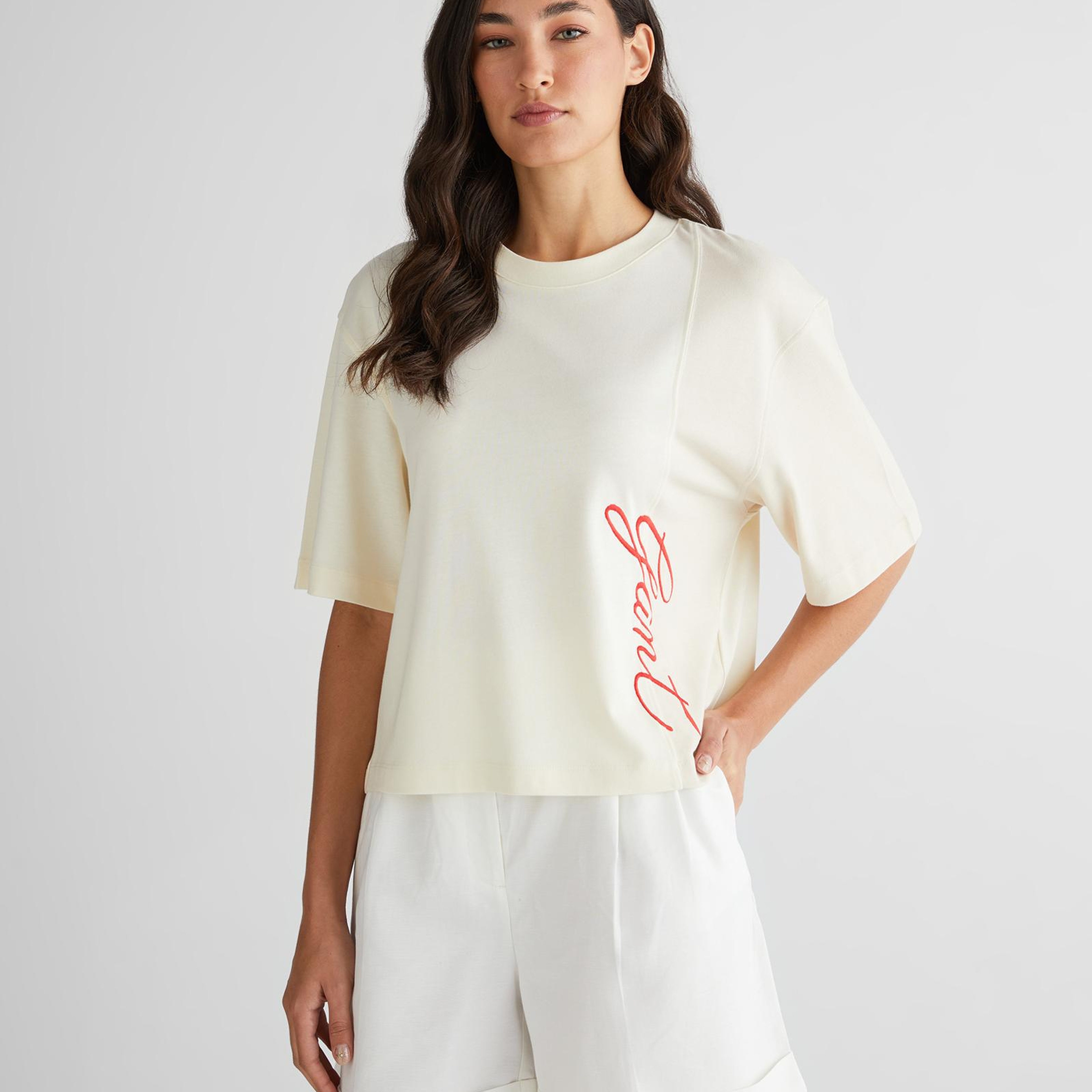 GANT Kadın Beyaz Bisiklet Yaka Renk Bloklu T-Shirt