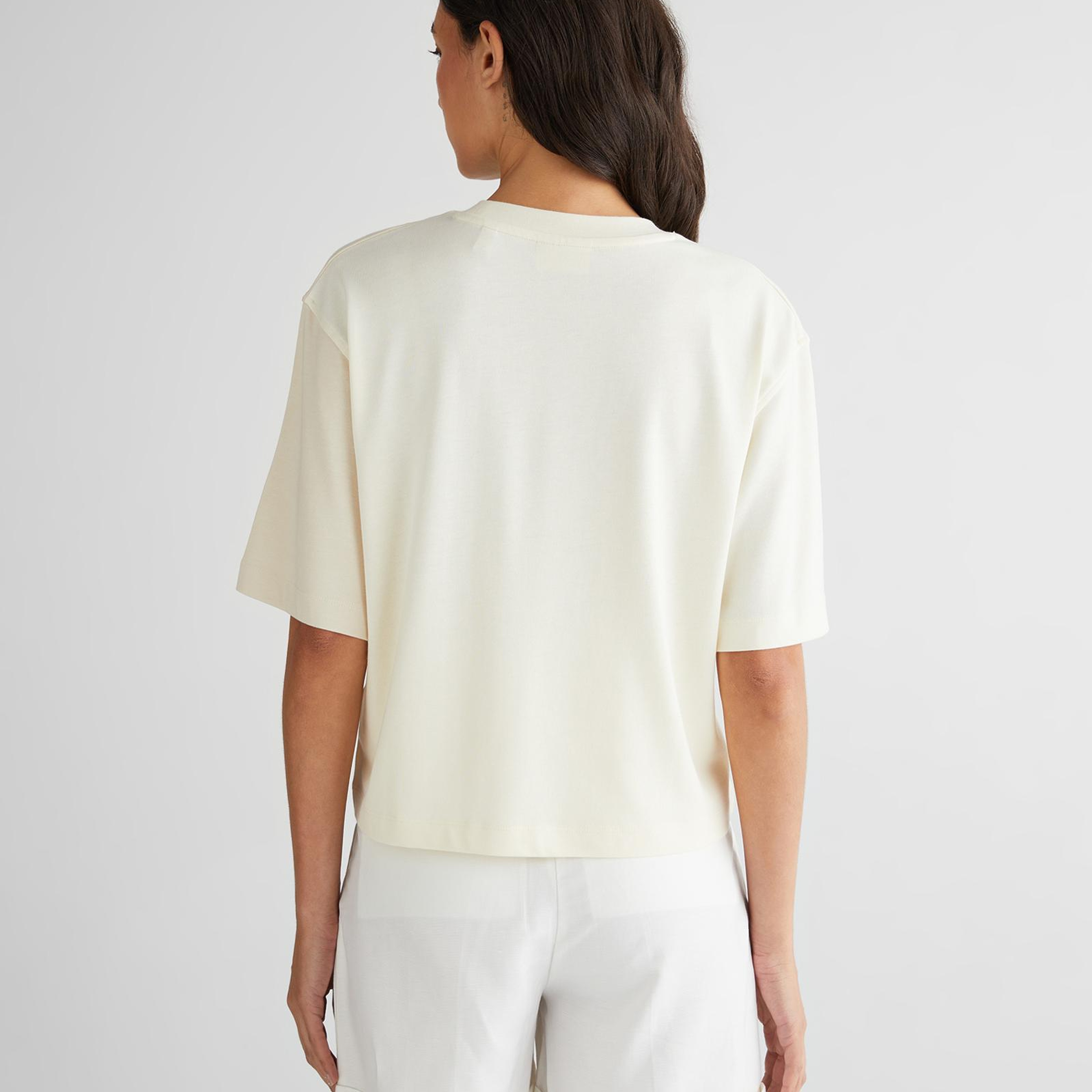 GANT Kadın Beyaz Bisiklet Yaka Renk Bloklu T-Shirt