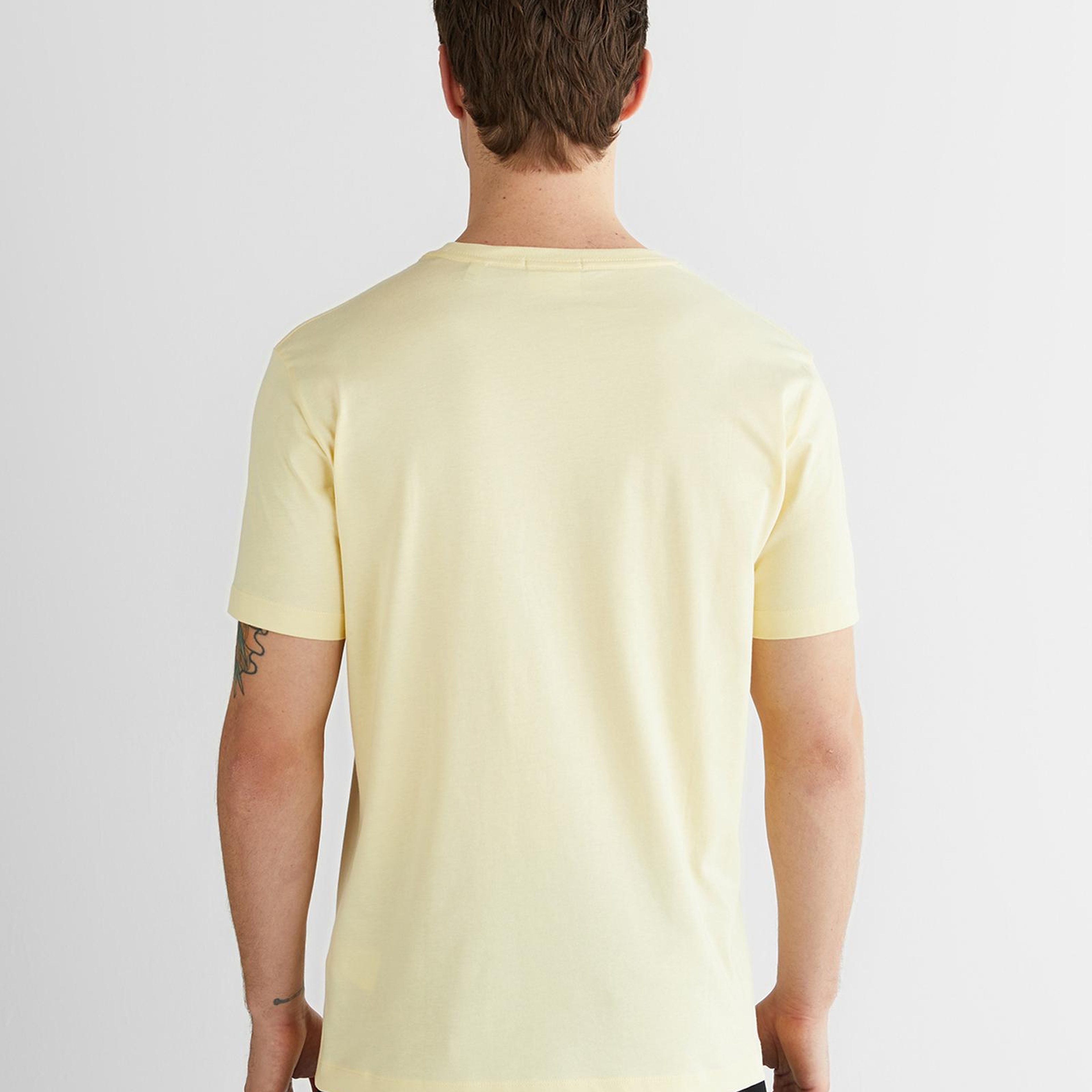 GANT Erkek Sarı Bisiklet Yaka Regular Fit Logolu T-Shirt
