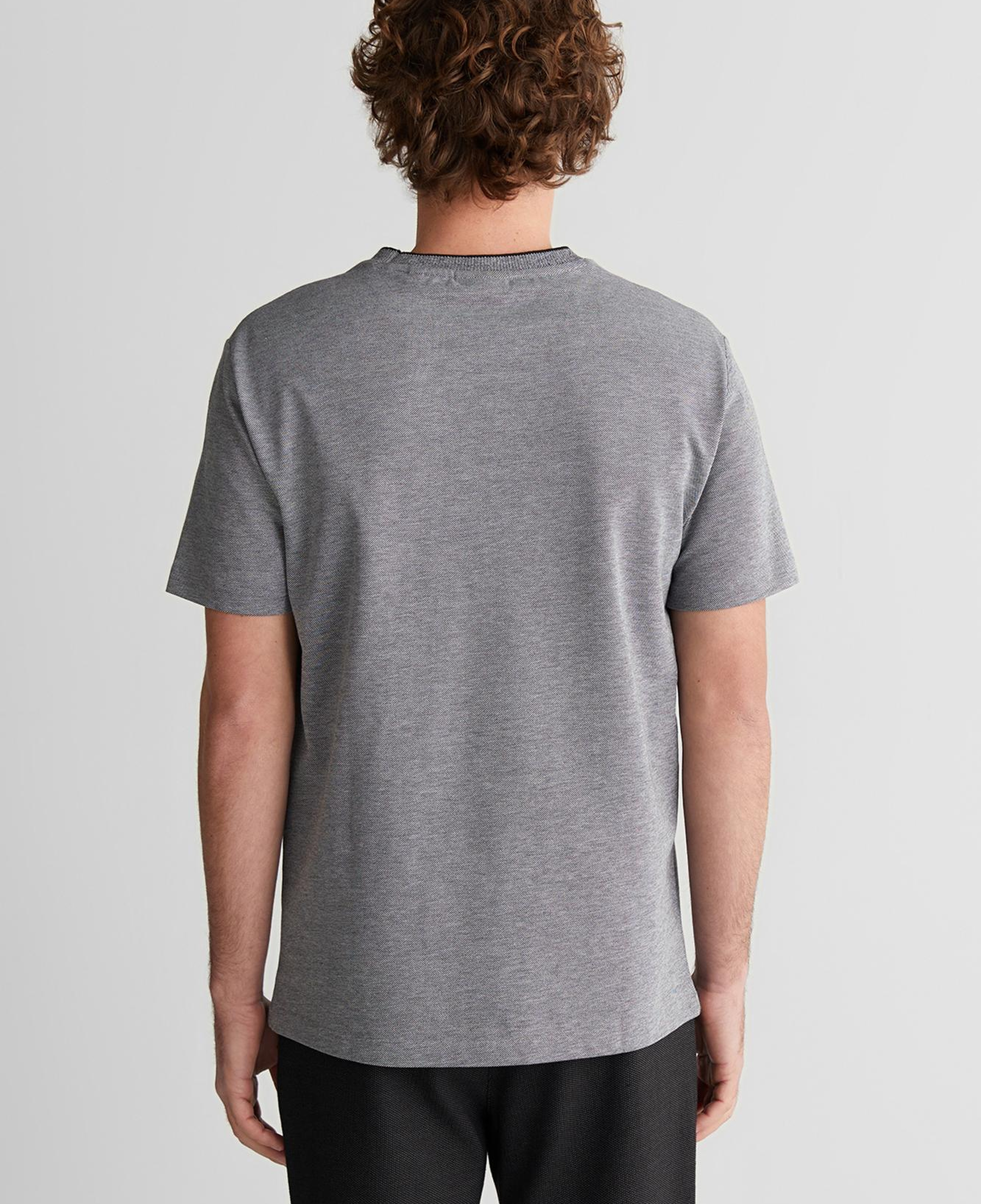 GANT Erkek Siyah Bisiklet Yaka Regular Fit T-Shirt