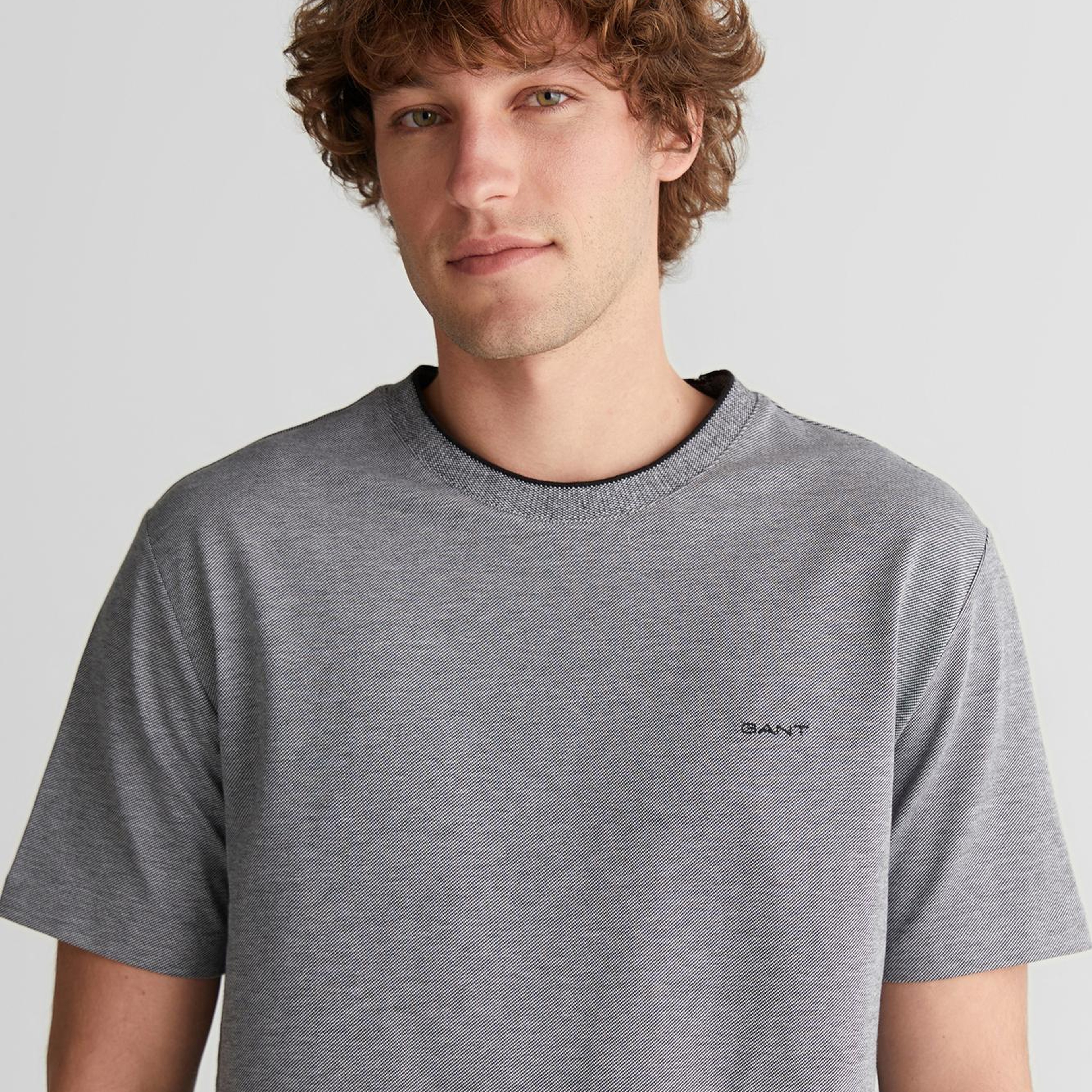 GANT Erkek Siyah Bisiklet Yaka Regular Fit T-Shirt