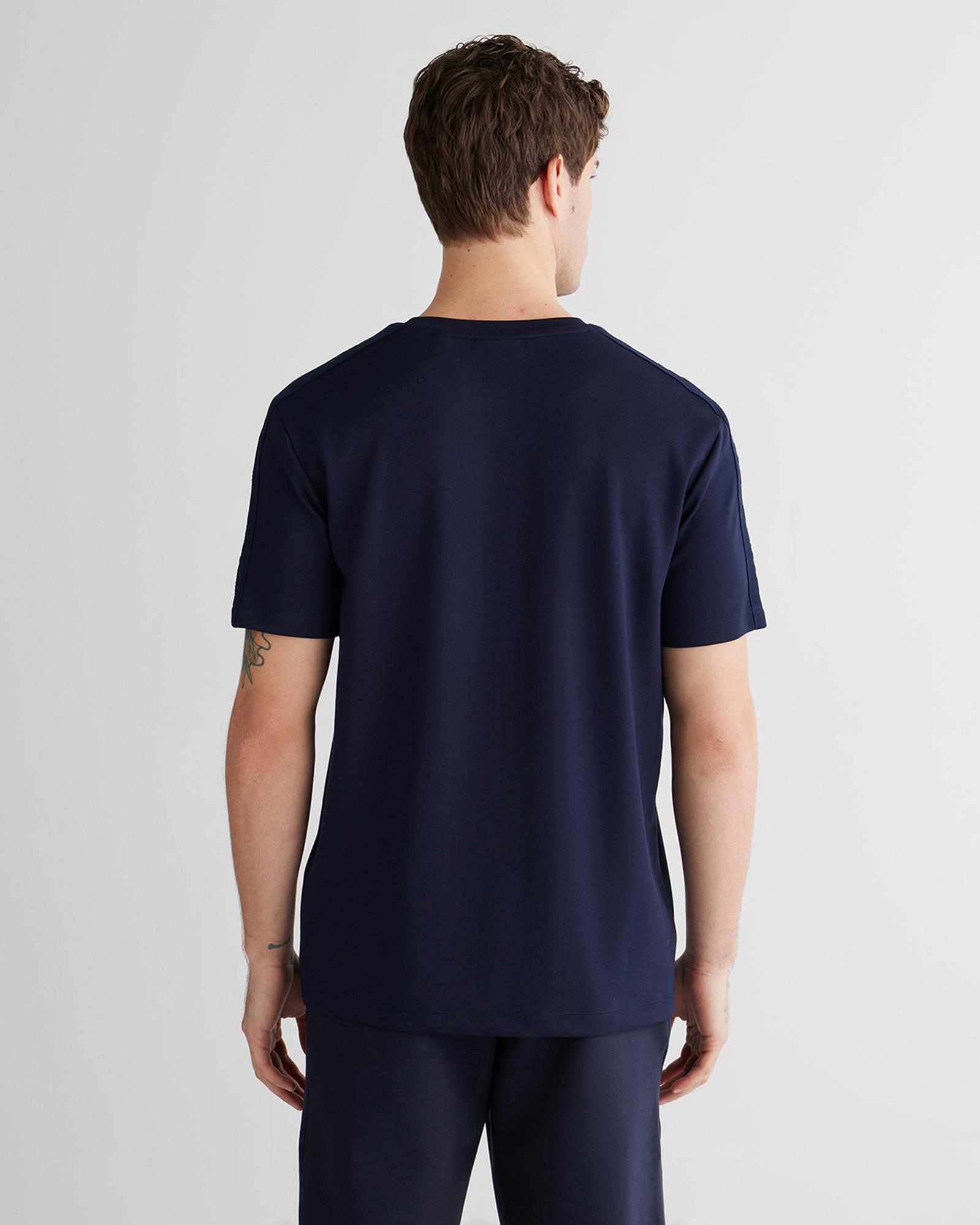 GANT Erkek Lacivert Regular Fit T-Shirt