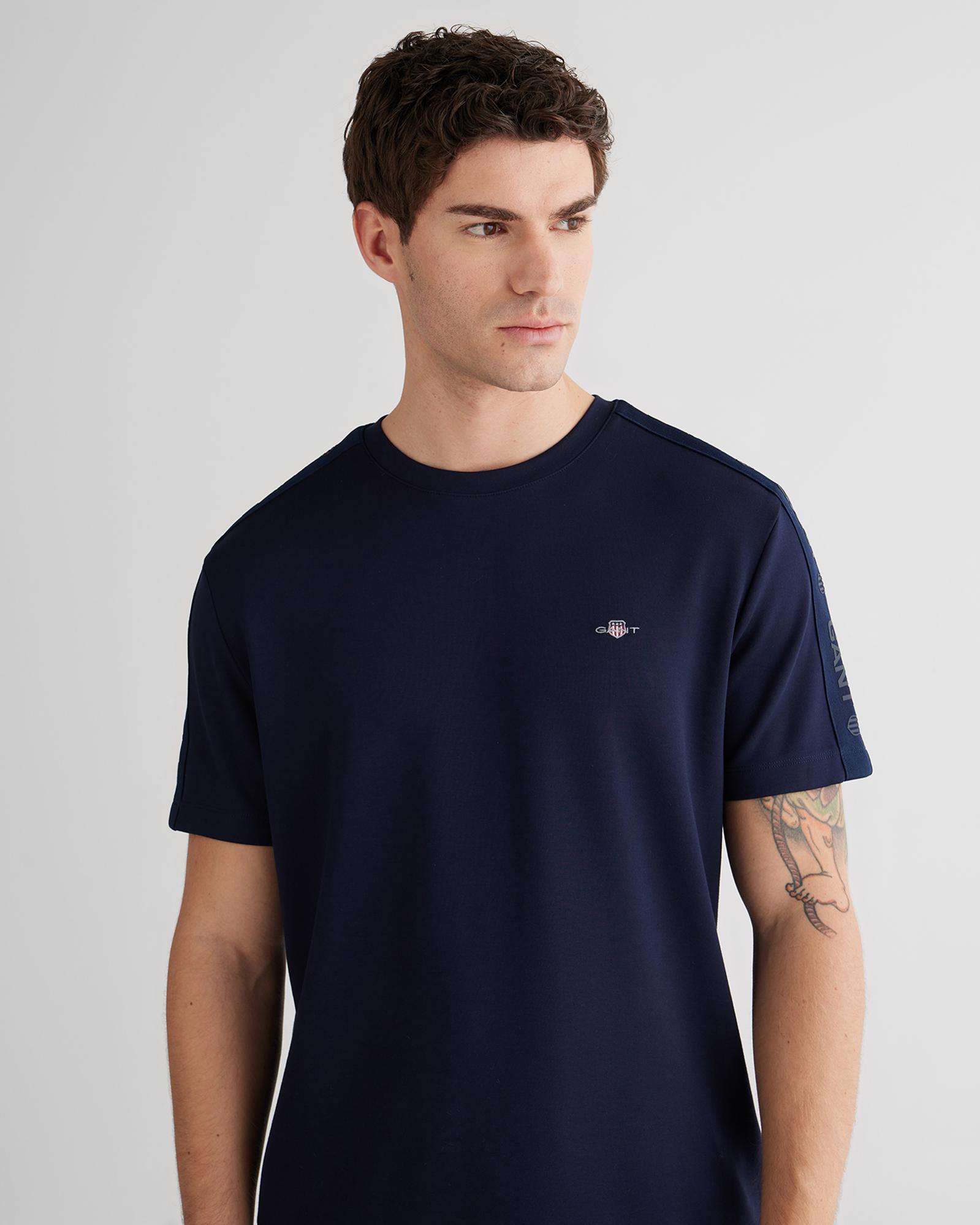 GANT Erkek Lacivert Regular Fit T-Shirt