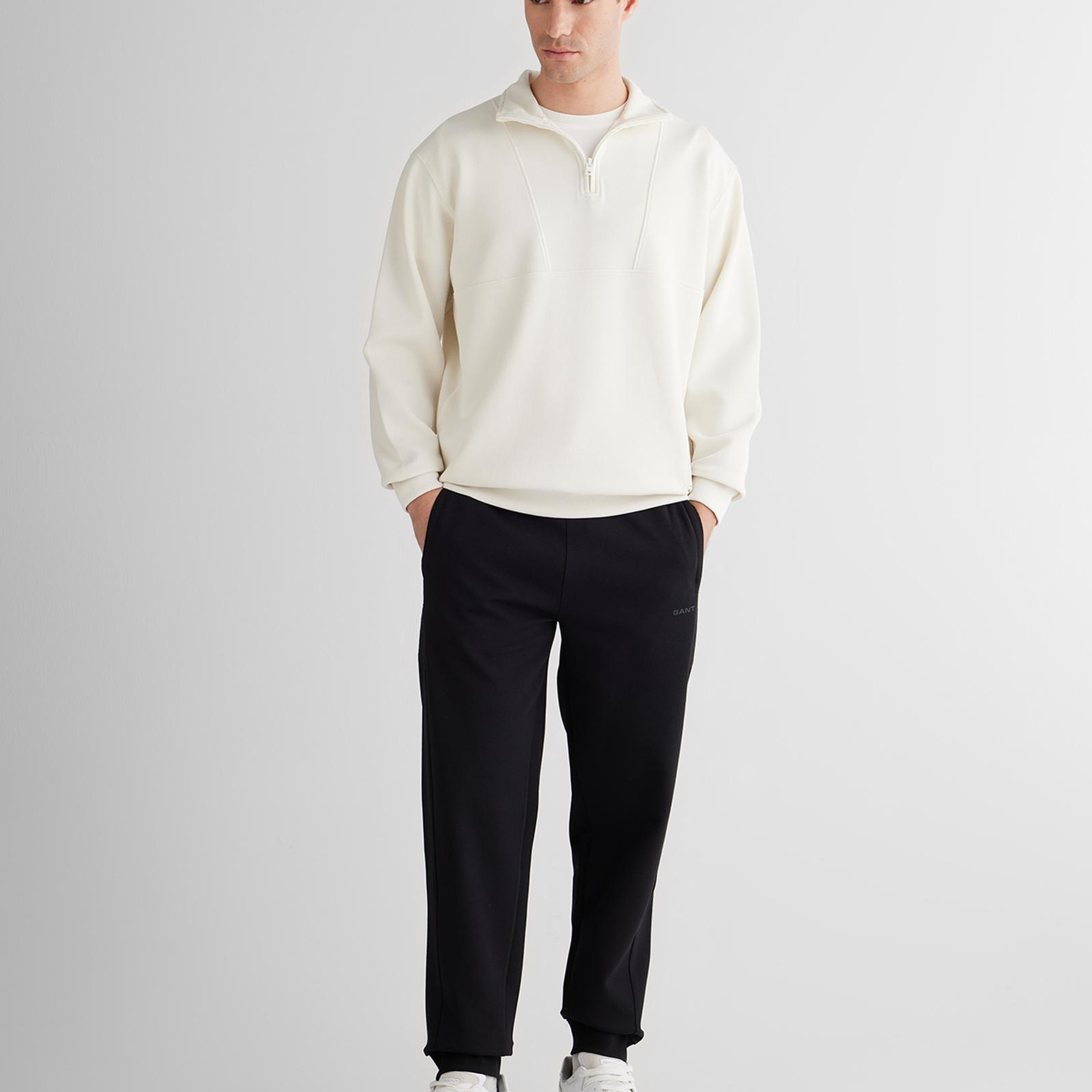 GANT Erkek Siyah Regular Fit Eşofman Altı