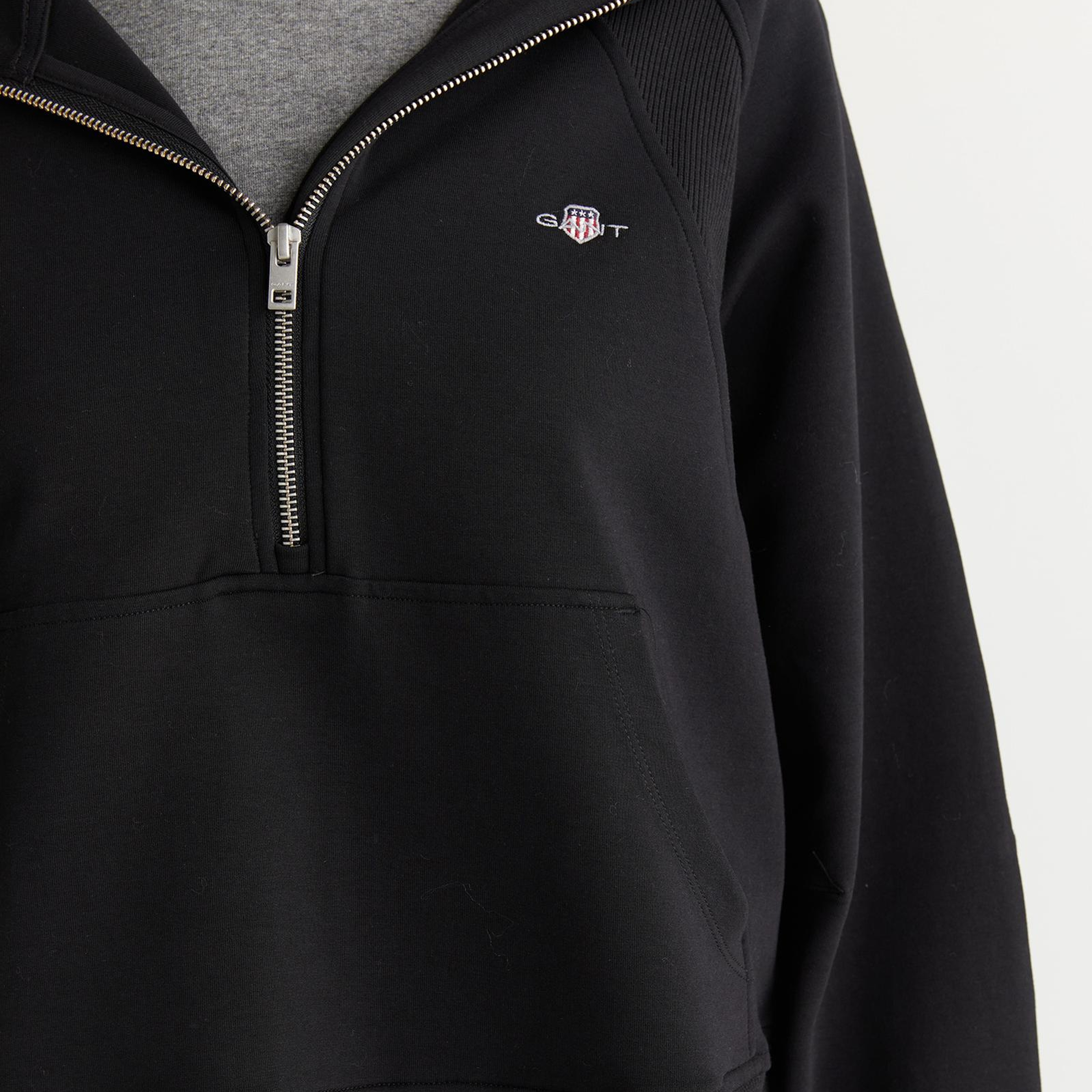 GANT Kadın Siyah Regular Fit Kapüşonlu Sweatshirt