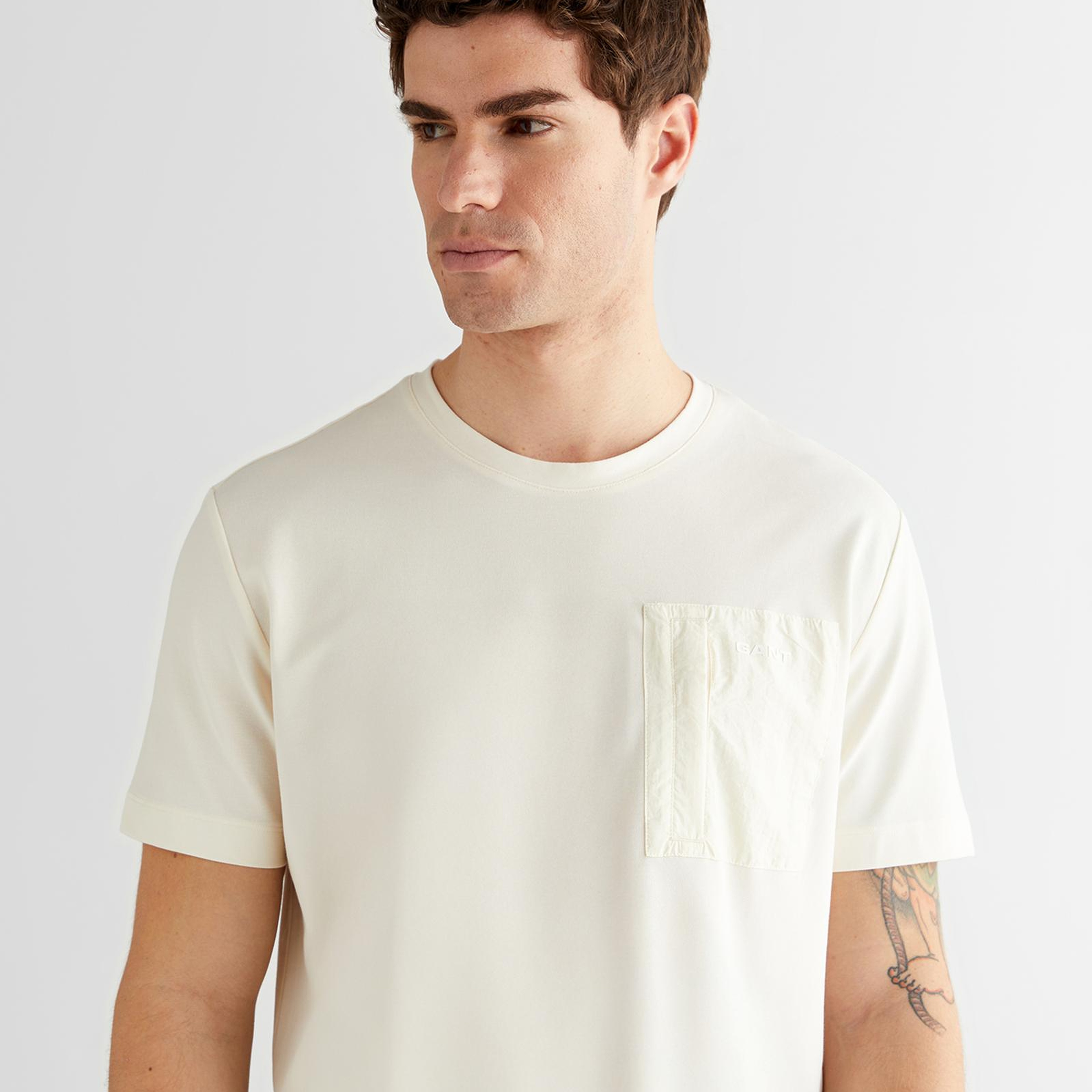 GANT Erkek Krem Regular Fit Bisiklet Yaka T-Shirt