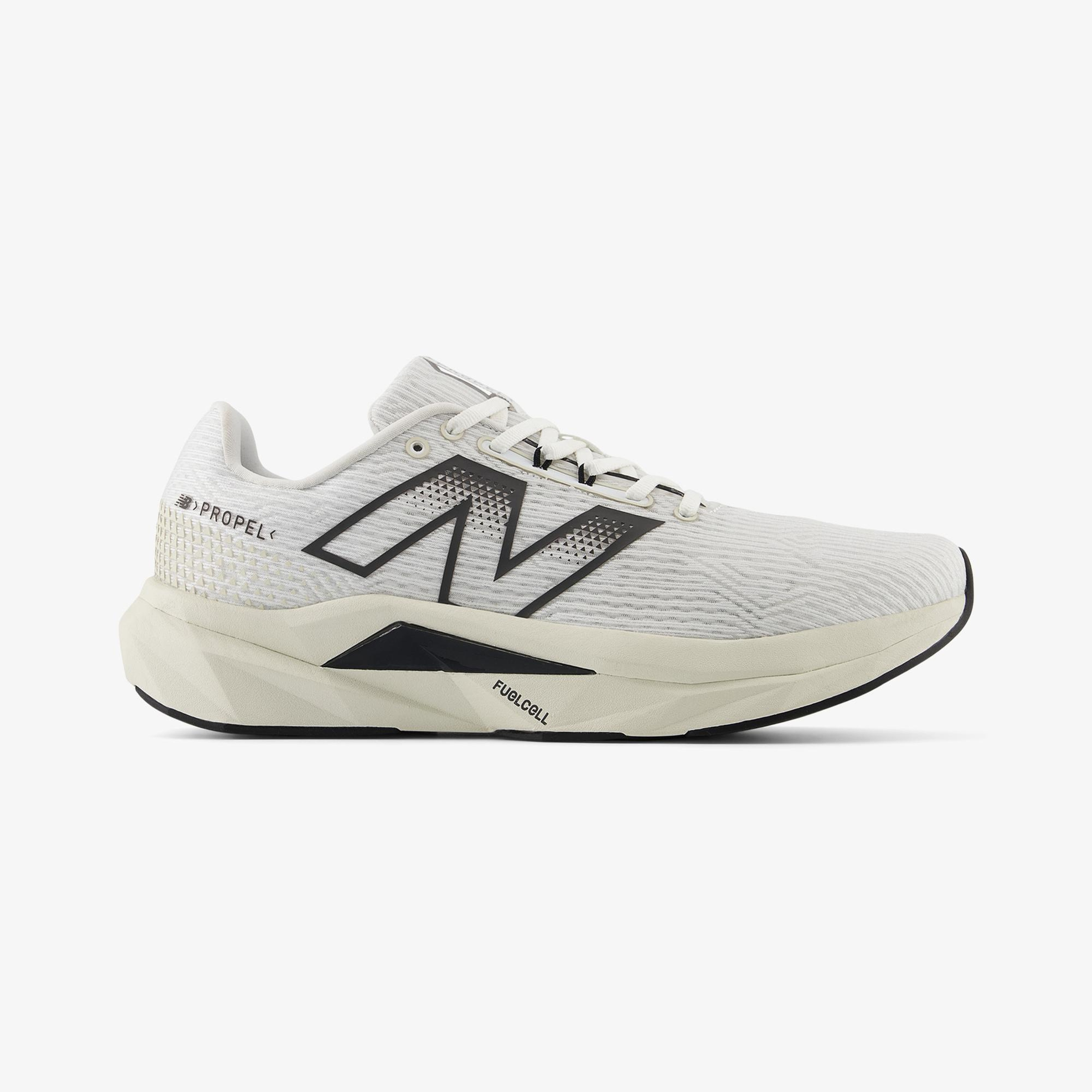 New Balance Fuelcell Propel v5 Erkek Beyaz Koşu Ayakkabısı