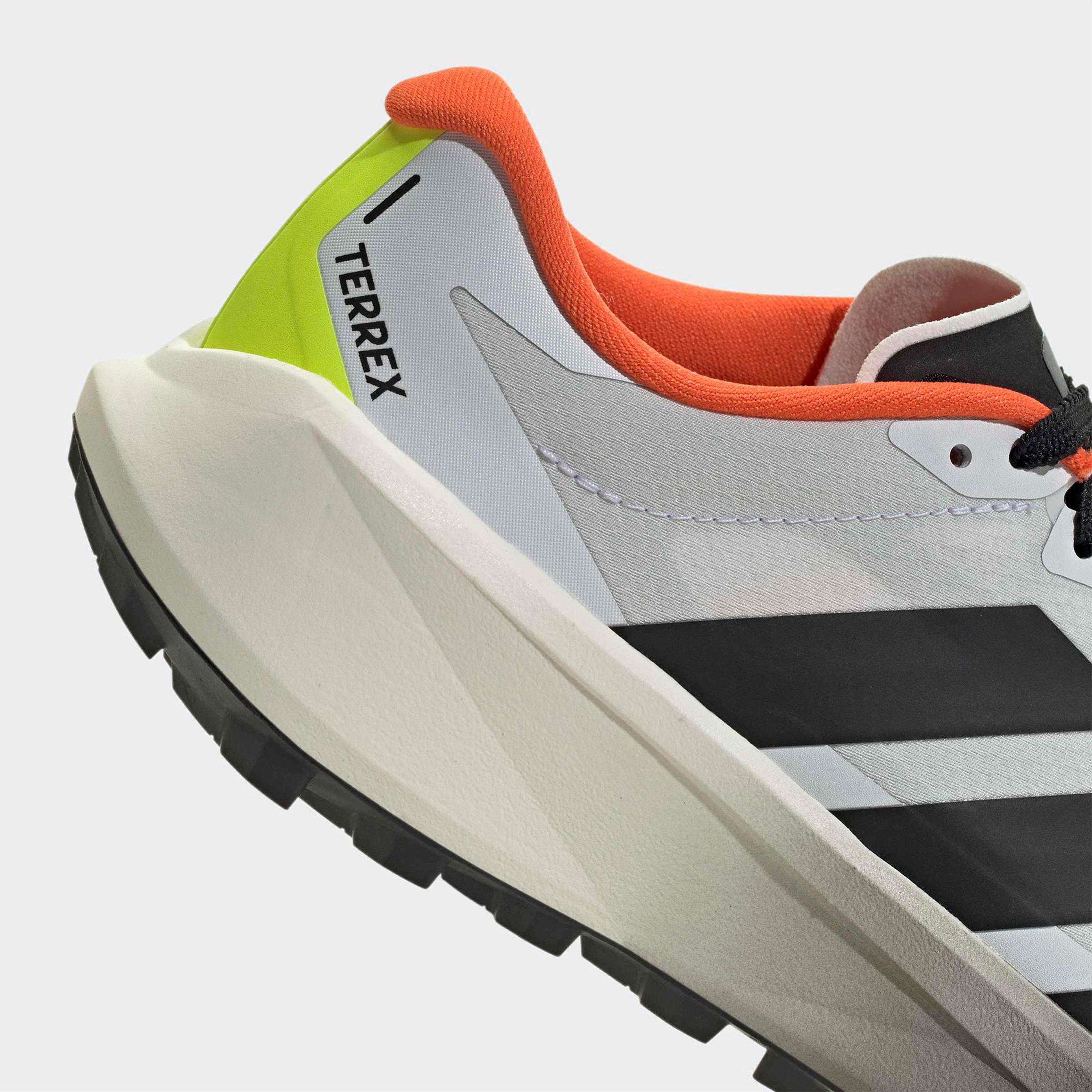 adidas Terrex Agravic 4 Kadın Beyaz Koşu Ayakkabısı