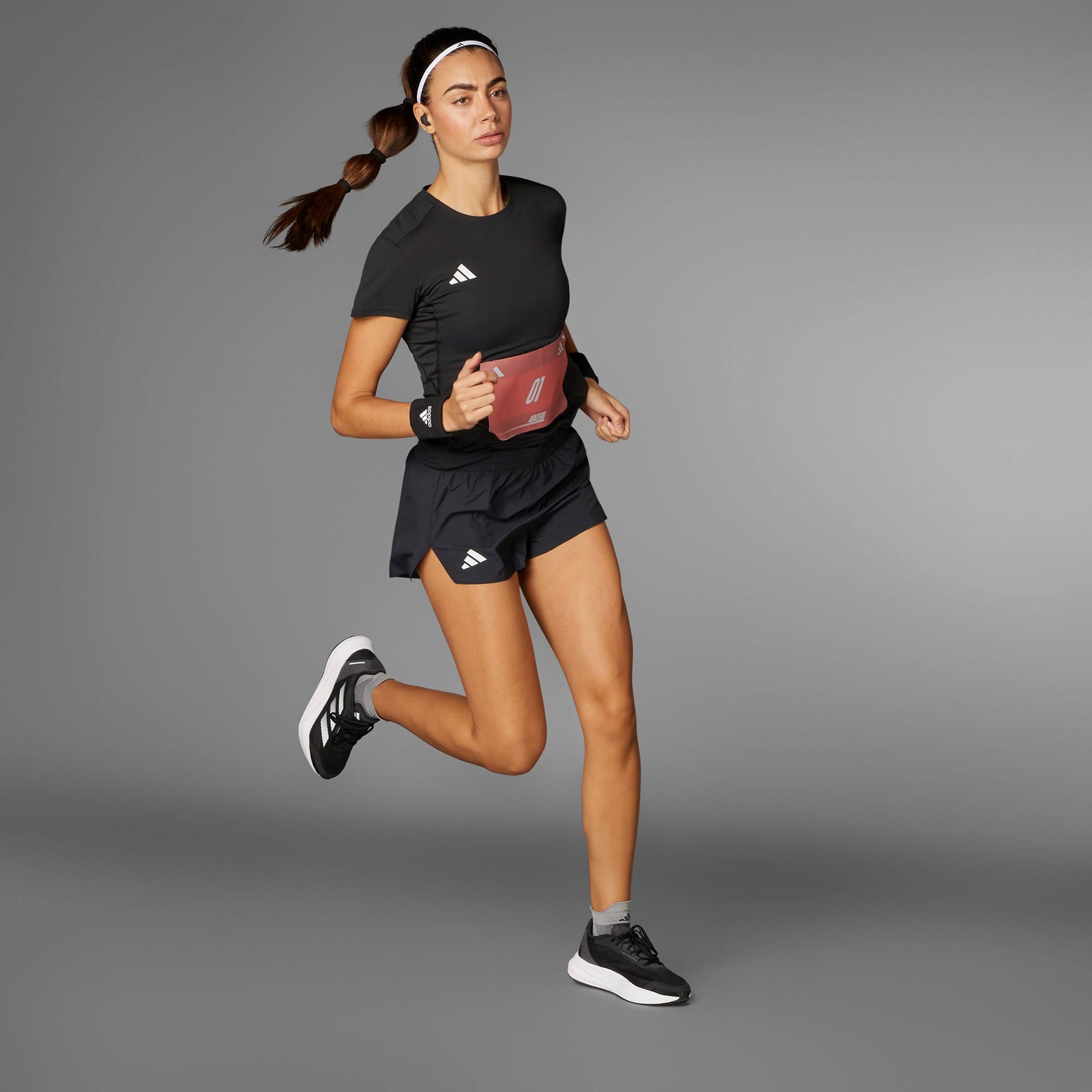 adidas Adizero E Tee Kadın Siyah Günlük T-Shirt