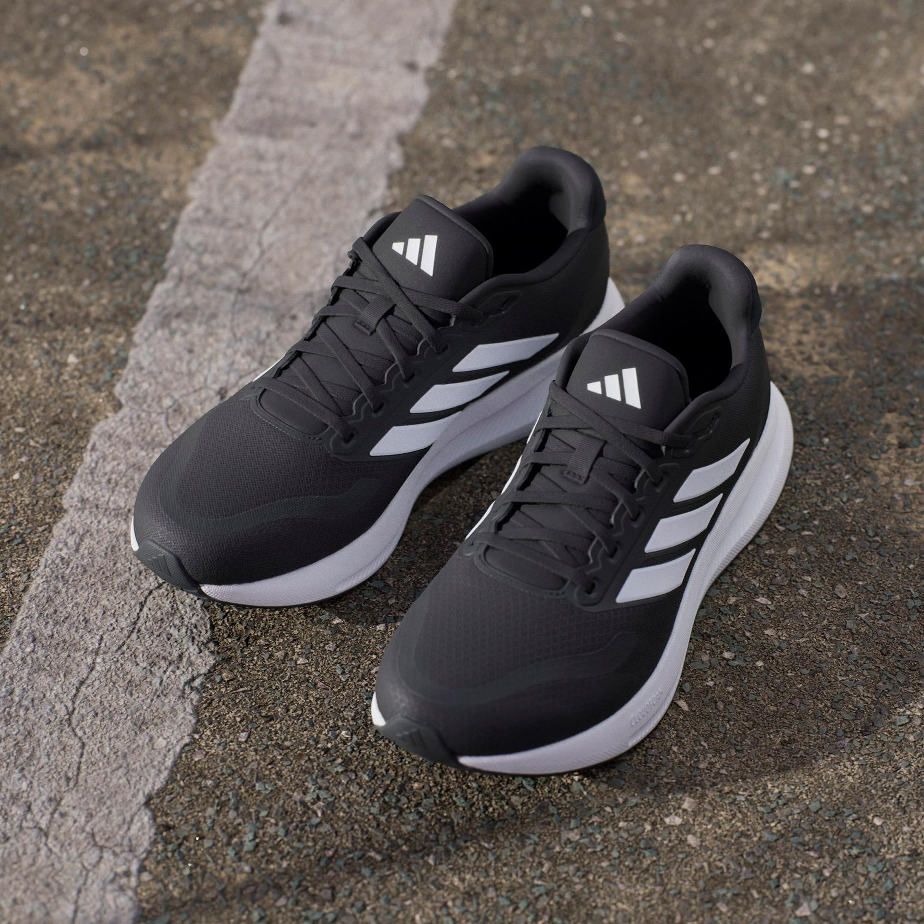 adidas Runfalcon 5 Erkek Siyah Koşu Ayakkabısı