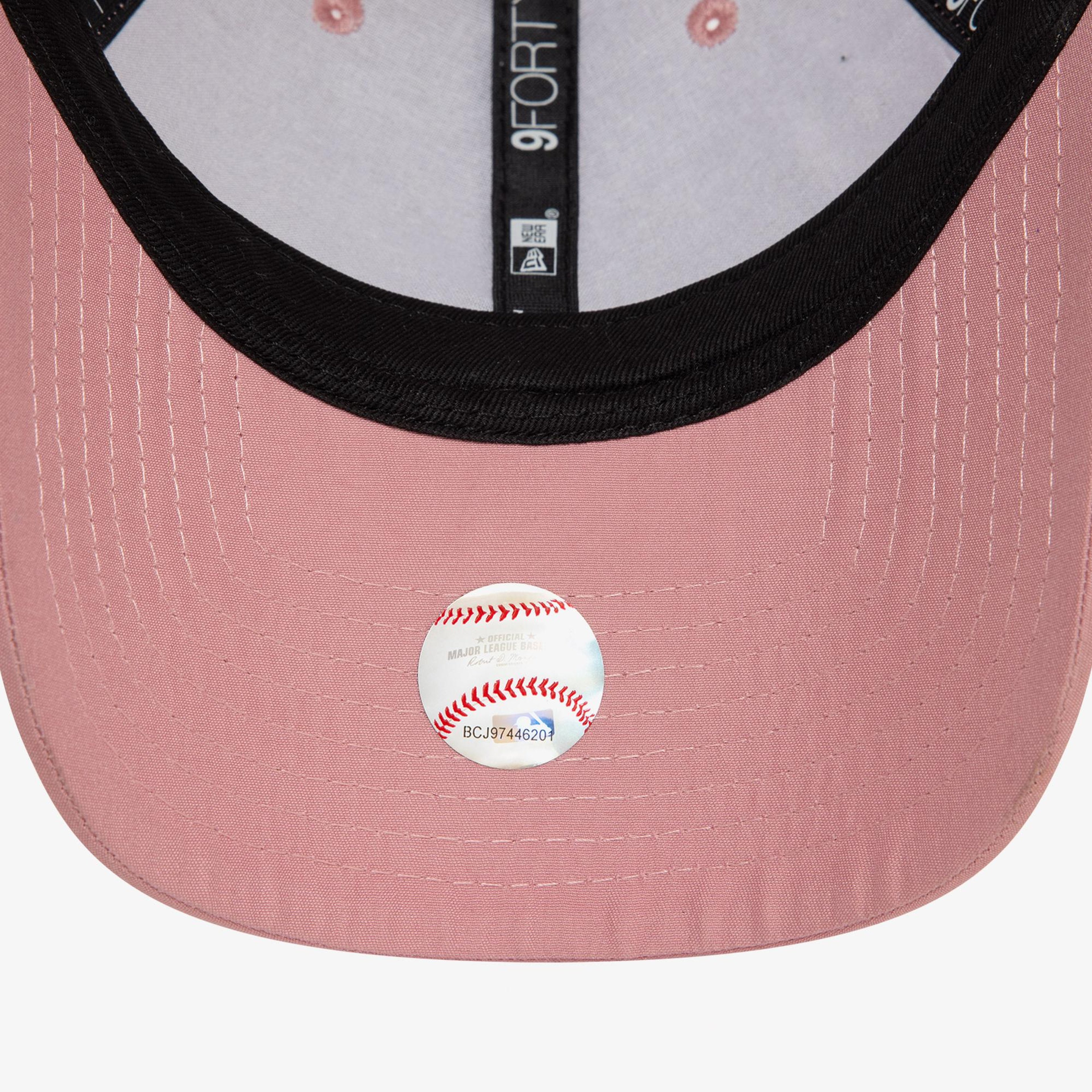 New Era 9Forty New York Yankees Kadın Pembe Şapka