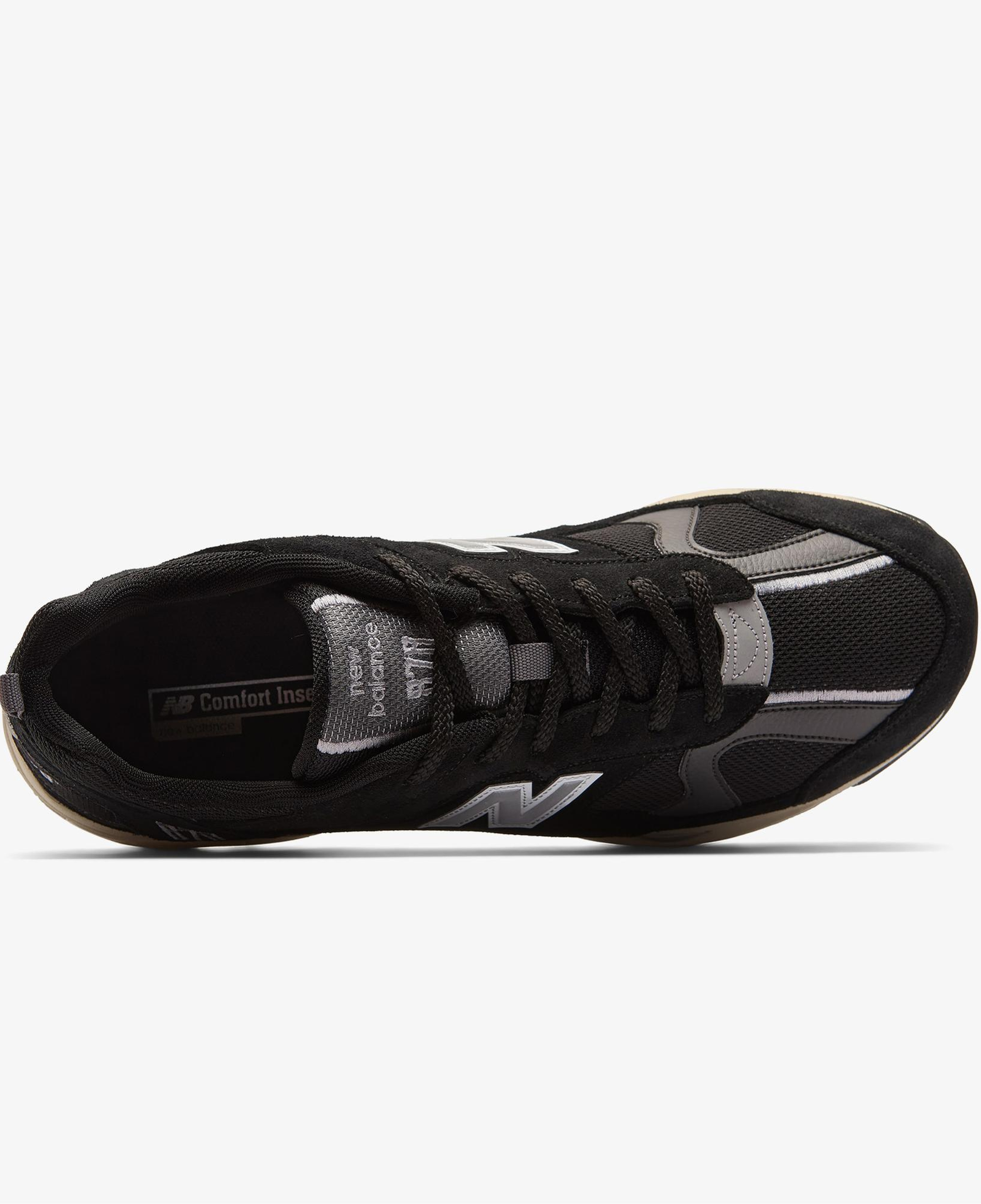 New Balance 878 Unisex Siyah Spor Ayakkabı