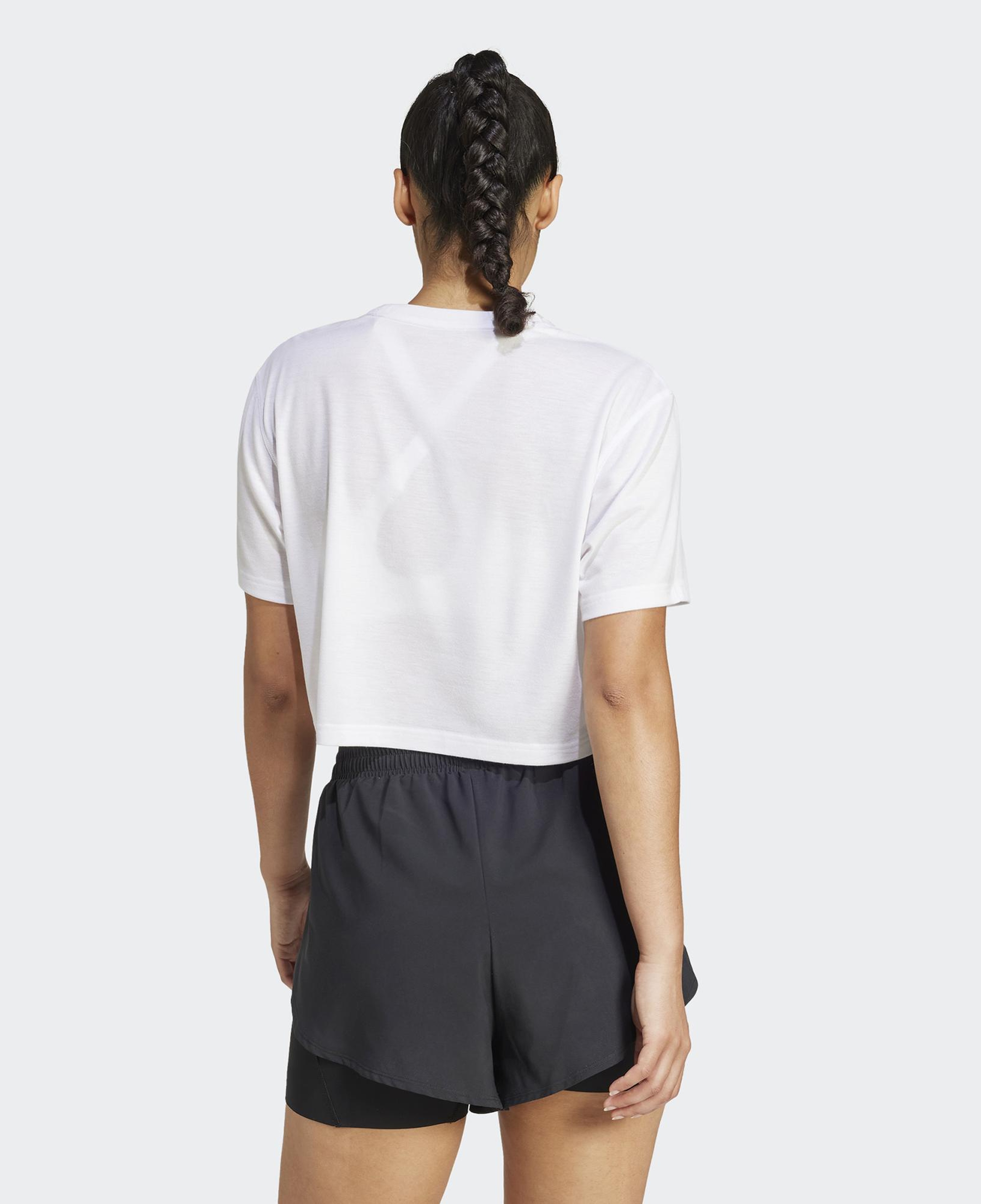 adidas Train Essentials Boxy Workout Kadın Beyaz Crop T-Shirt