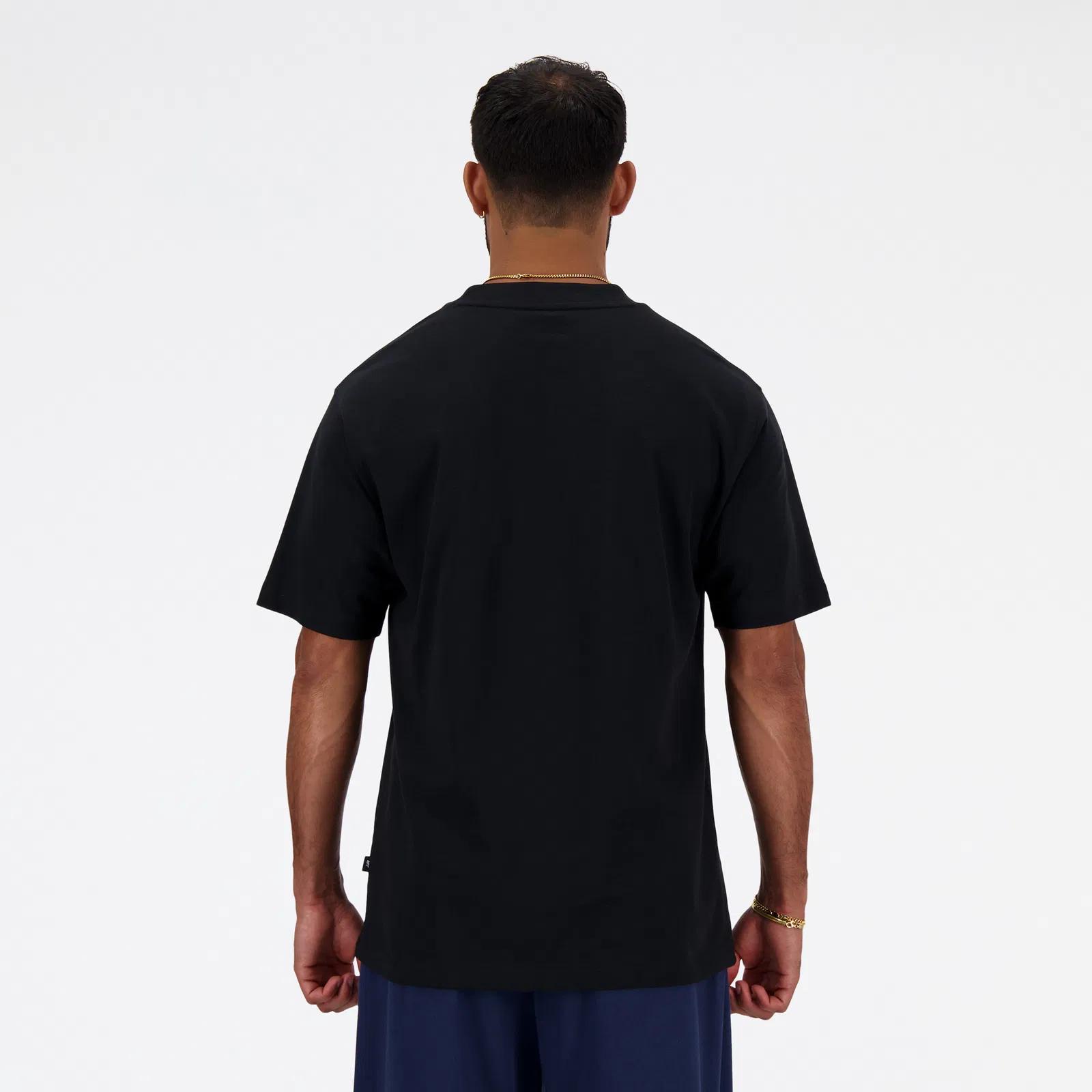New Balance Athletics Models Never Age Relaxed Erkek Siyah T-Shirt