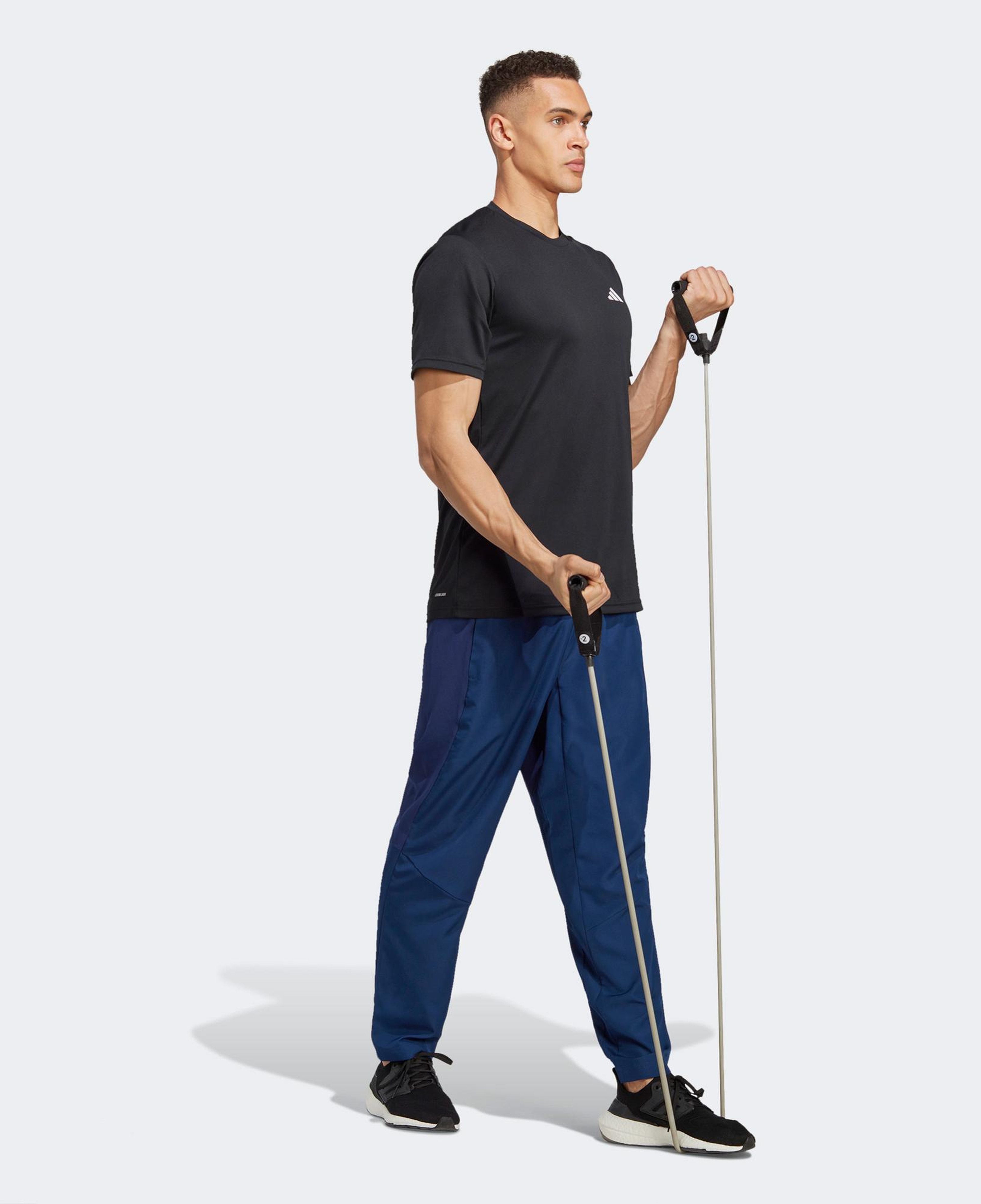 adidas Training Essentials Erkek Siyah T-Shirt