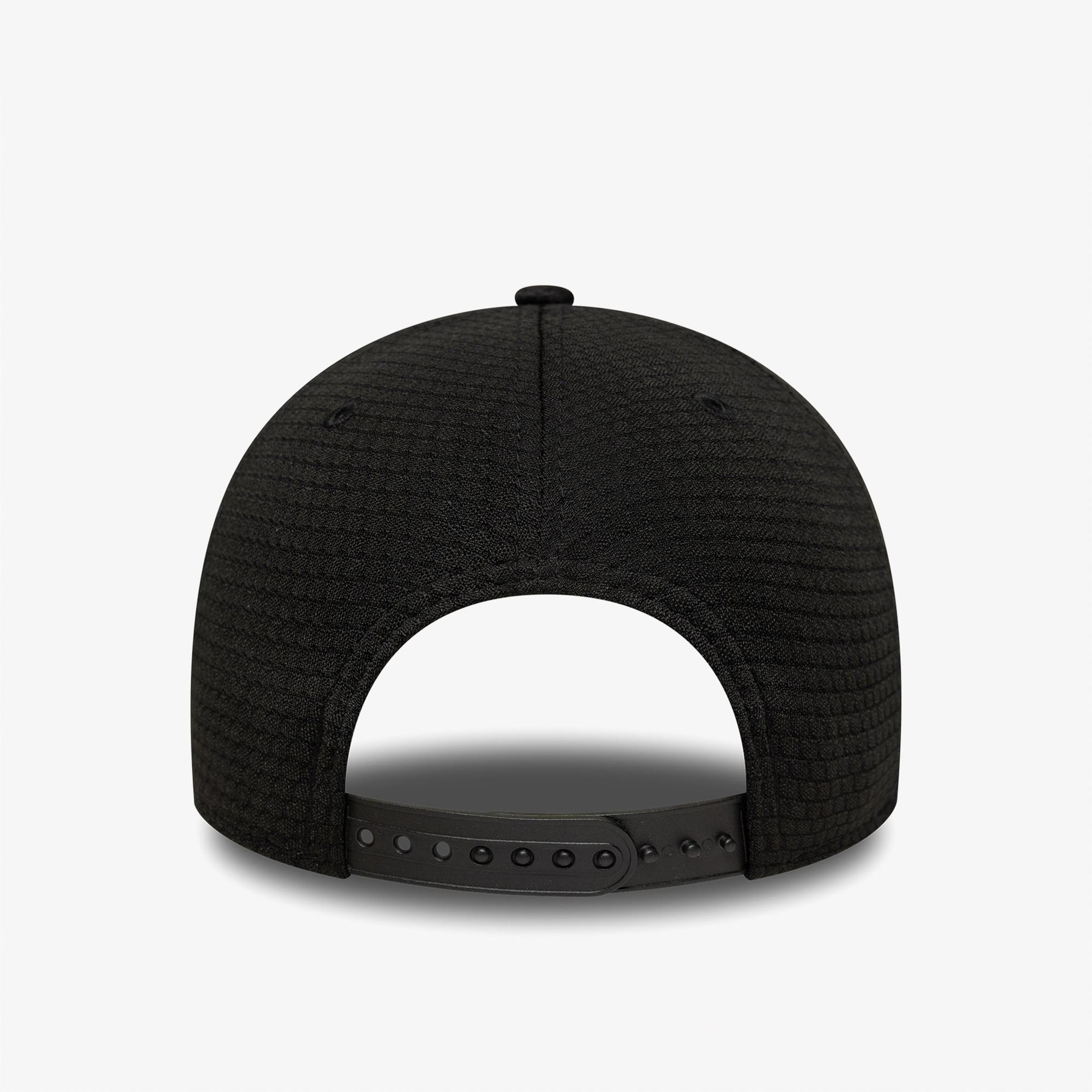 New Era Flawless Mesh 9Forty Neyyan Unisex Siyah Şapka