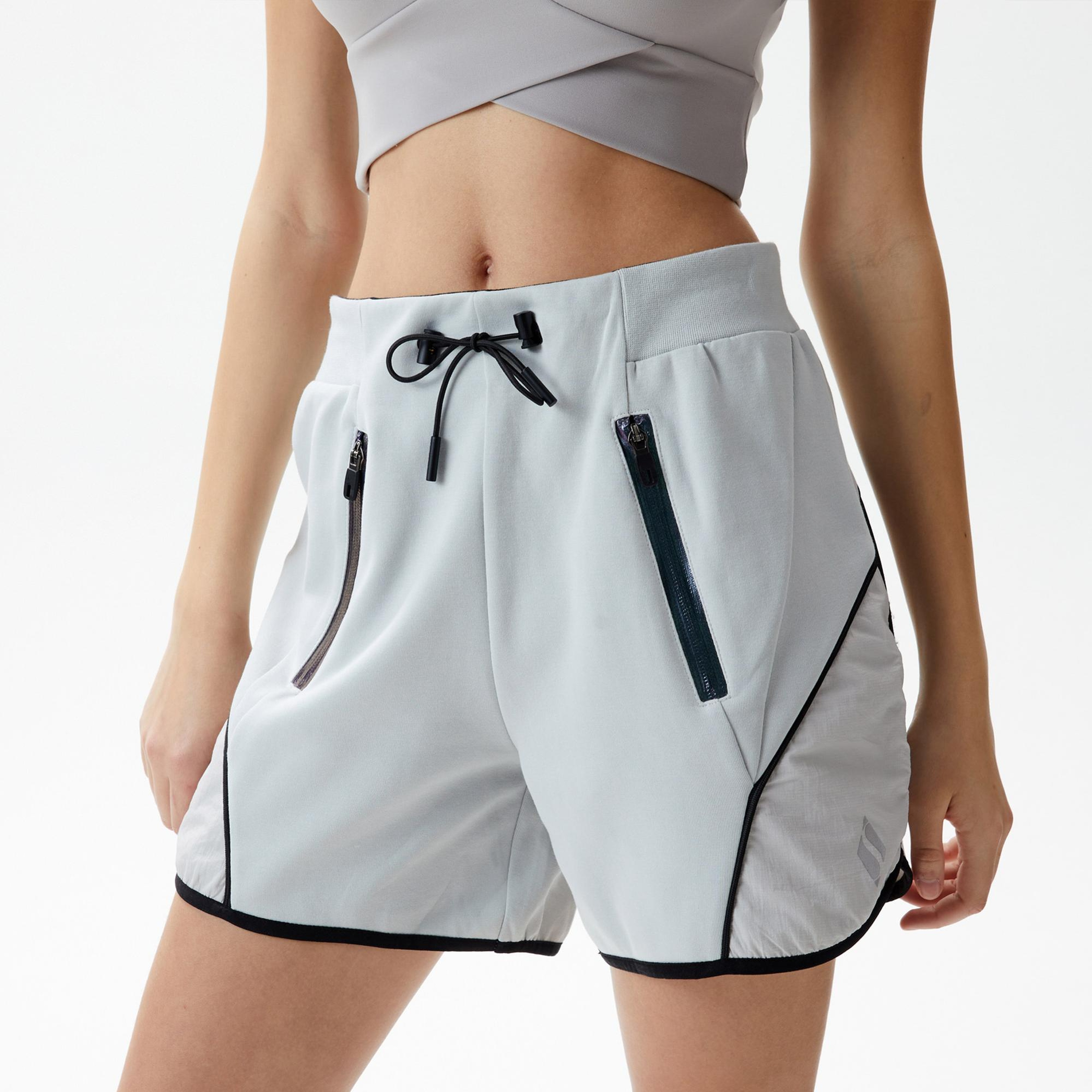 Skechers Kadın Gri Spor Şort