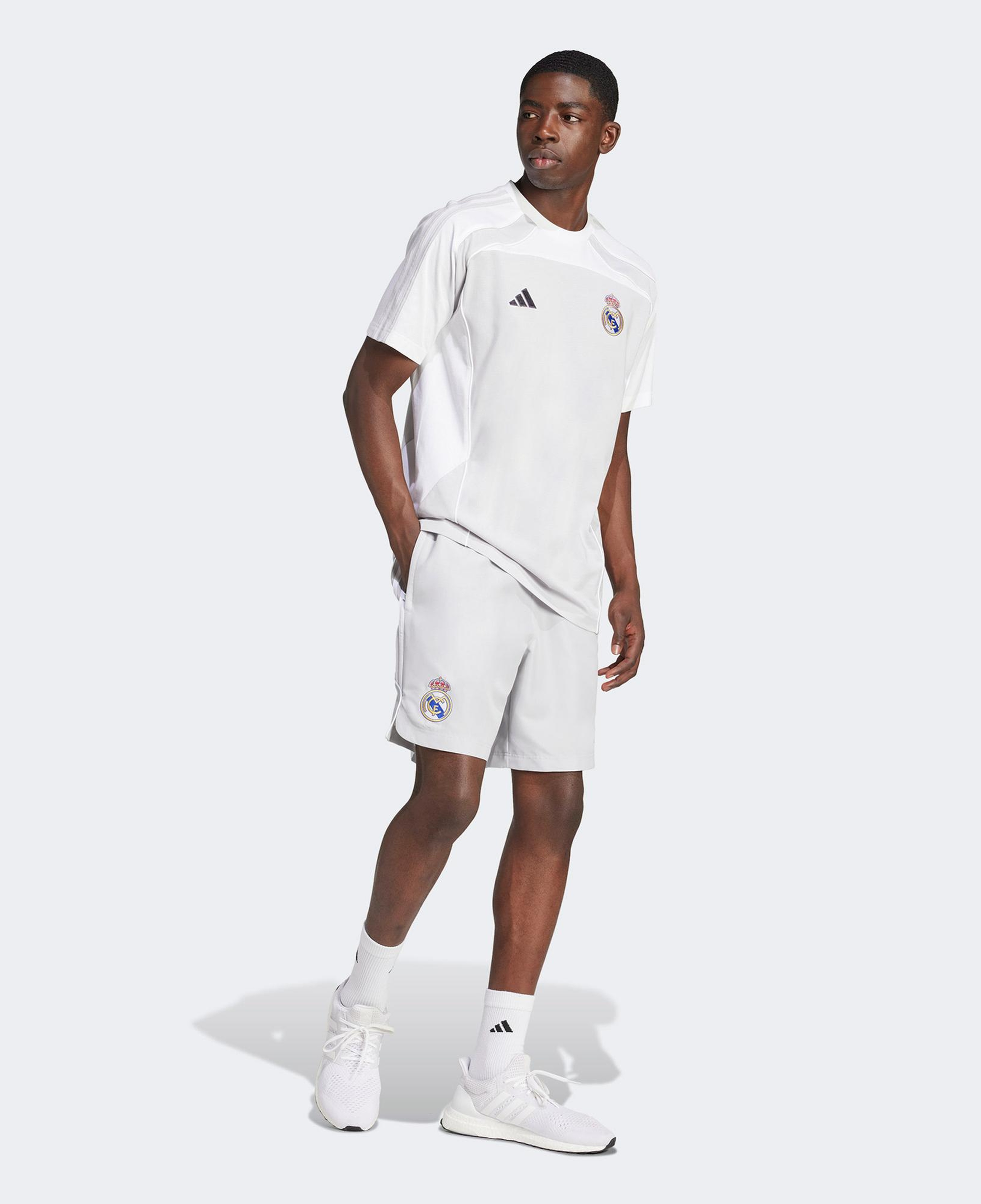 adidas Real Madrid Ubp Erkek Gri Futbol T-Shirt