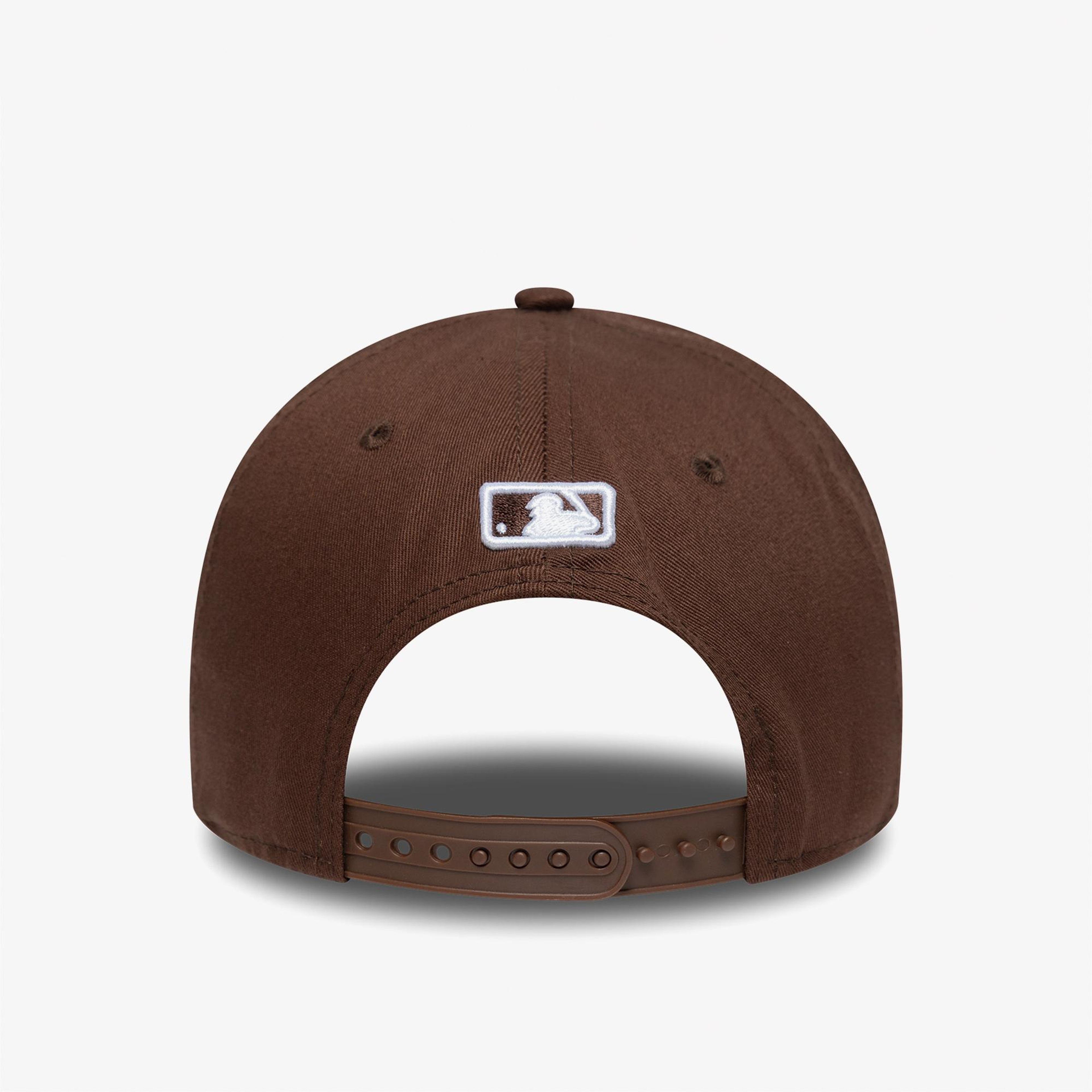 New Era NY Yankees 9FORTY Unisex Kahverengi Şapka