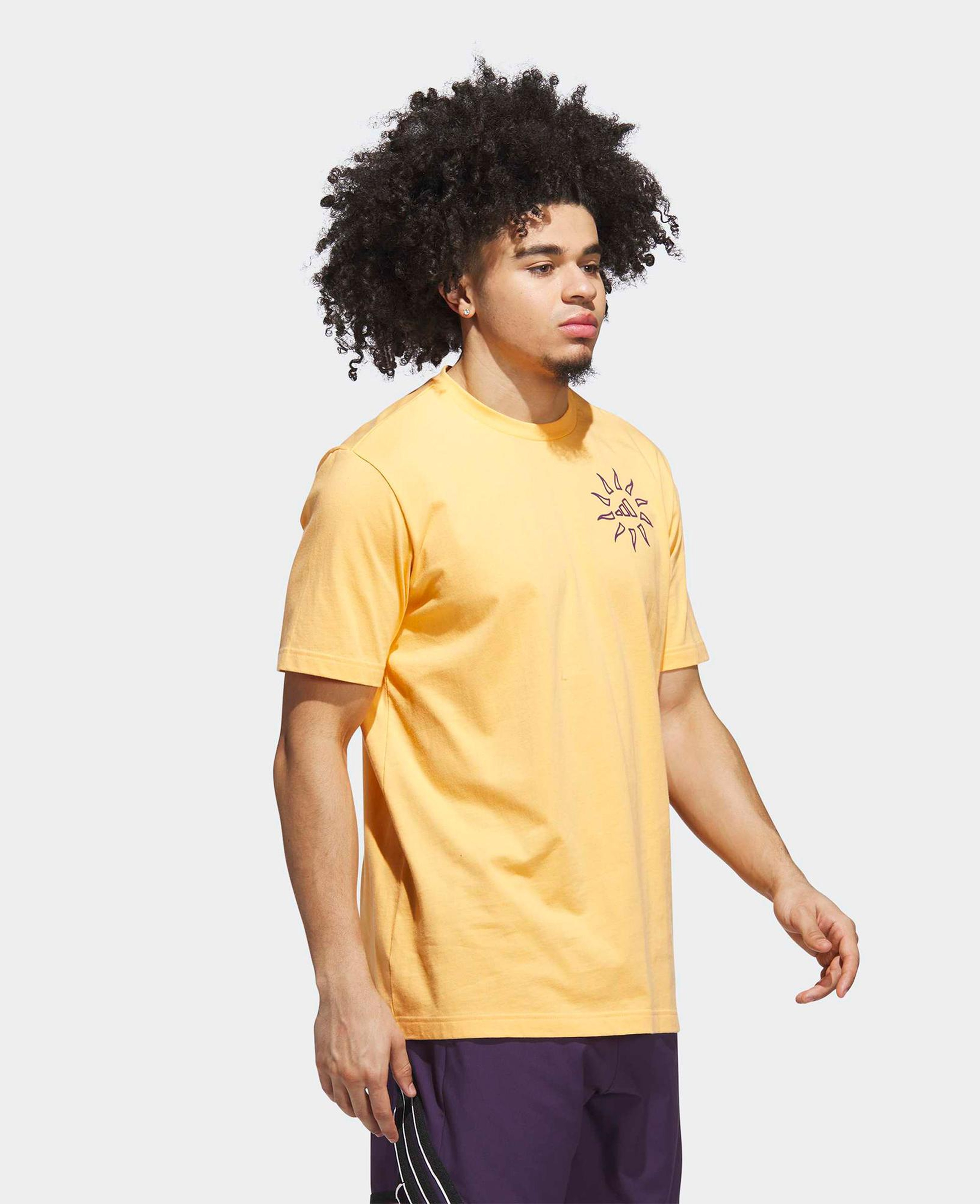 adidas Grafik Erkek Turuncu Basketbol T-Shirt