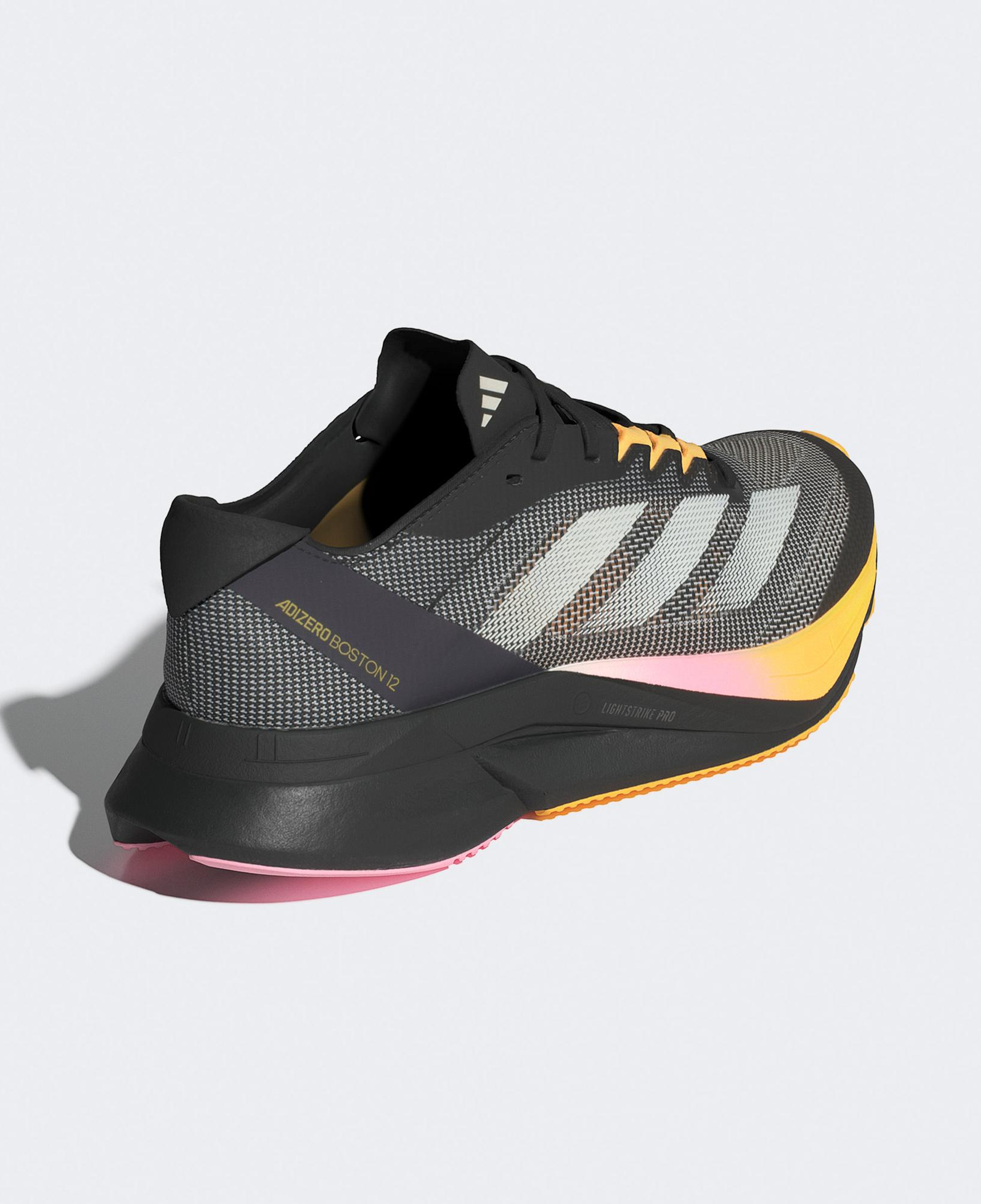 adidas Adizero Boston 12 Kadın Siyah Koşu Ayakkabısı