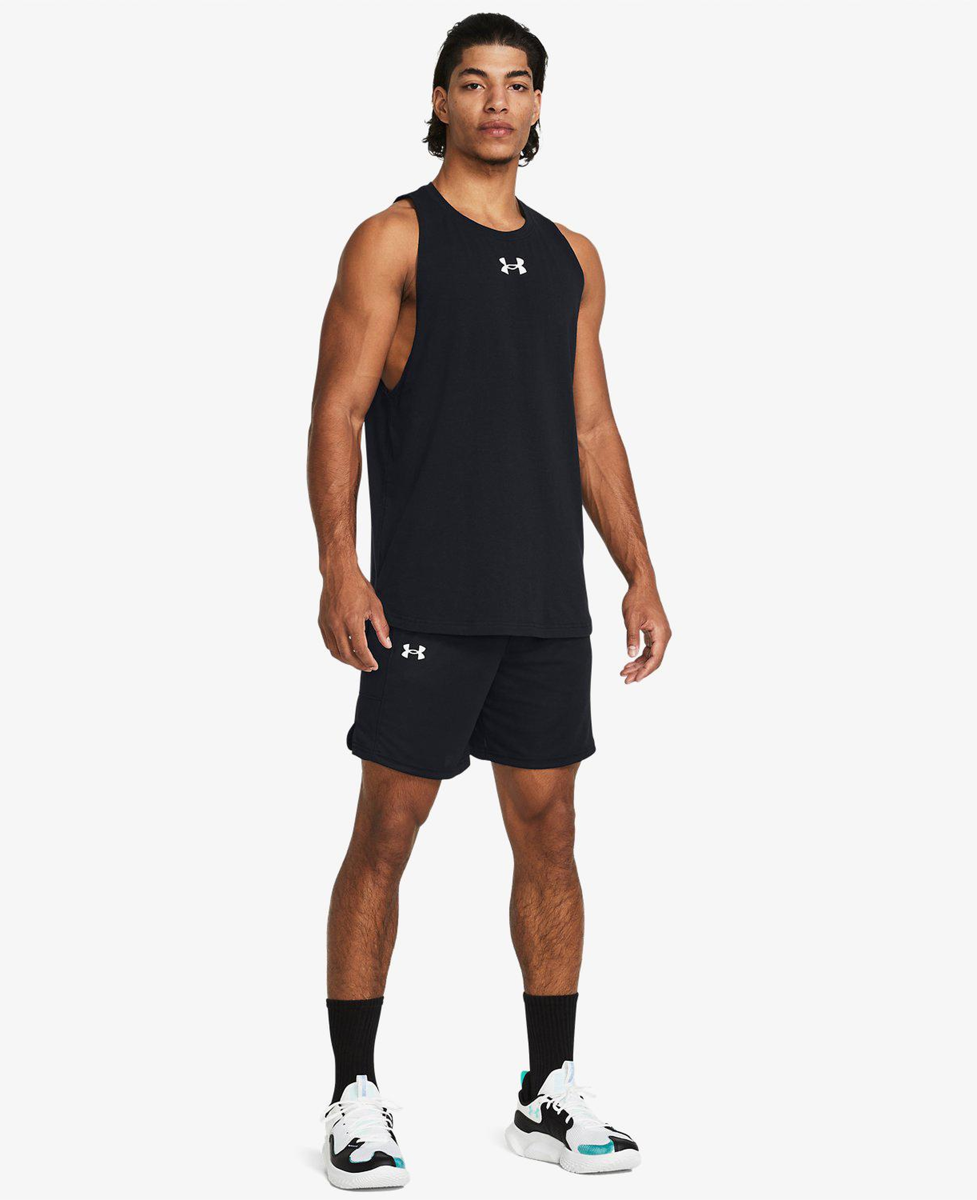 Under Armour Baseline Erkek Siyah Şort