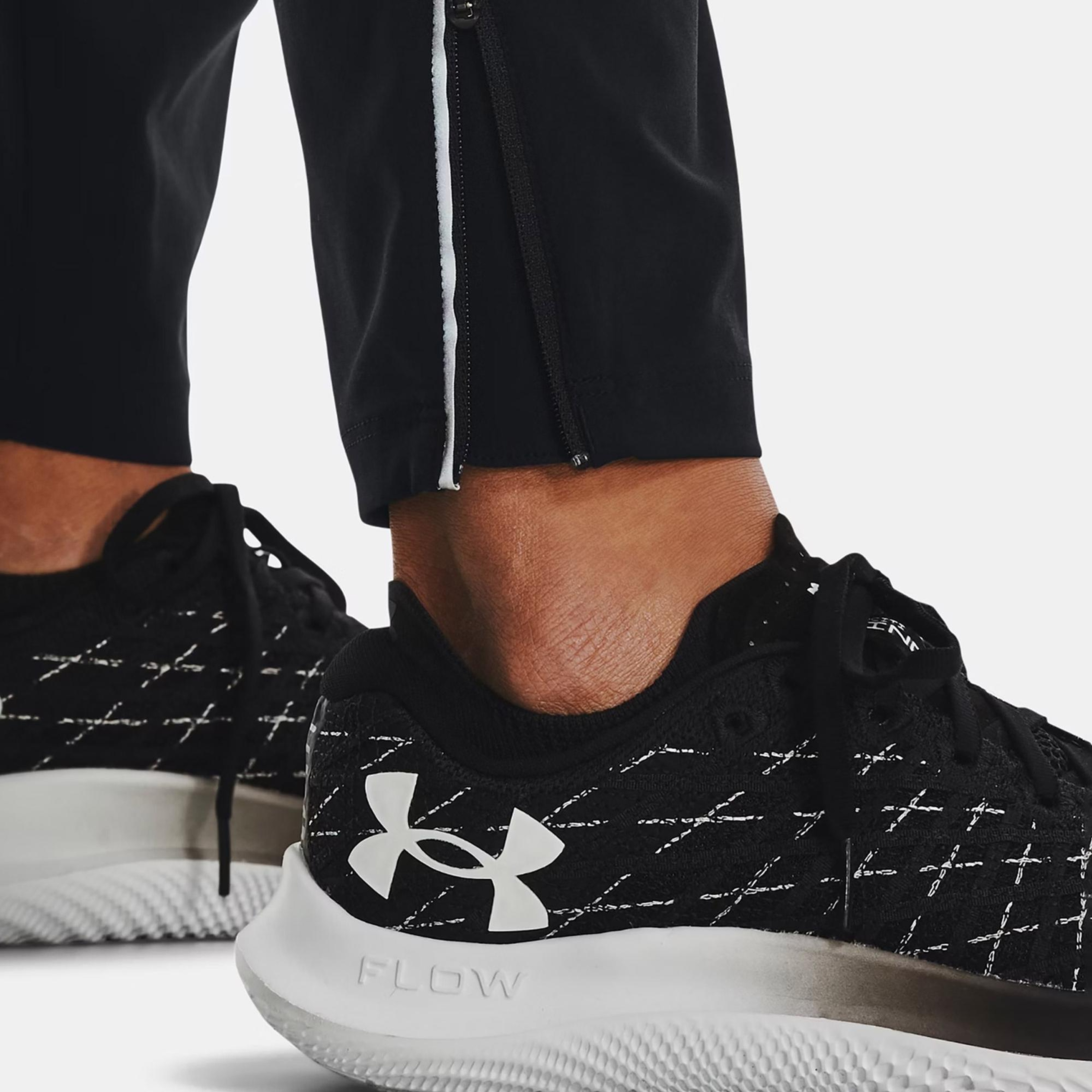 Under Armour OutRun Kadın Siyah Koşu Eşofman Altı