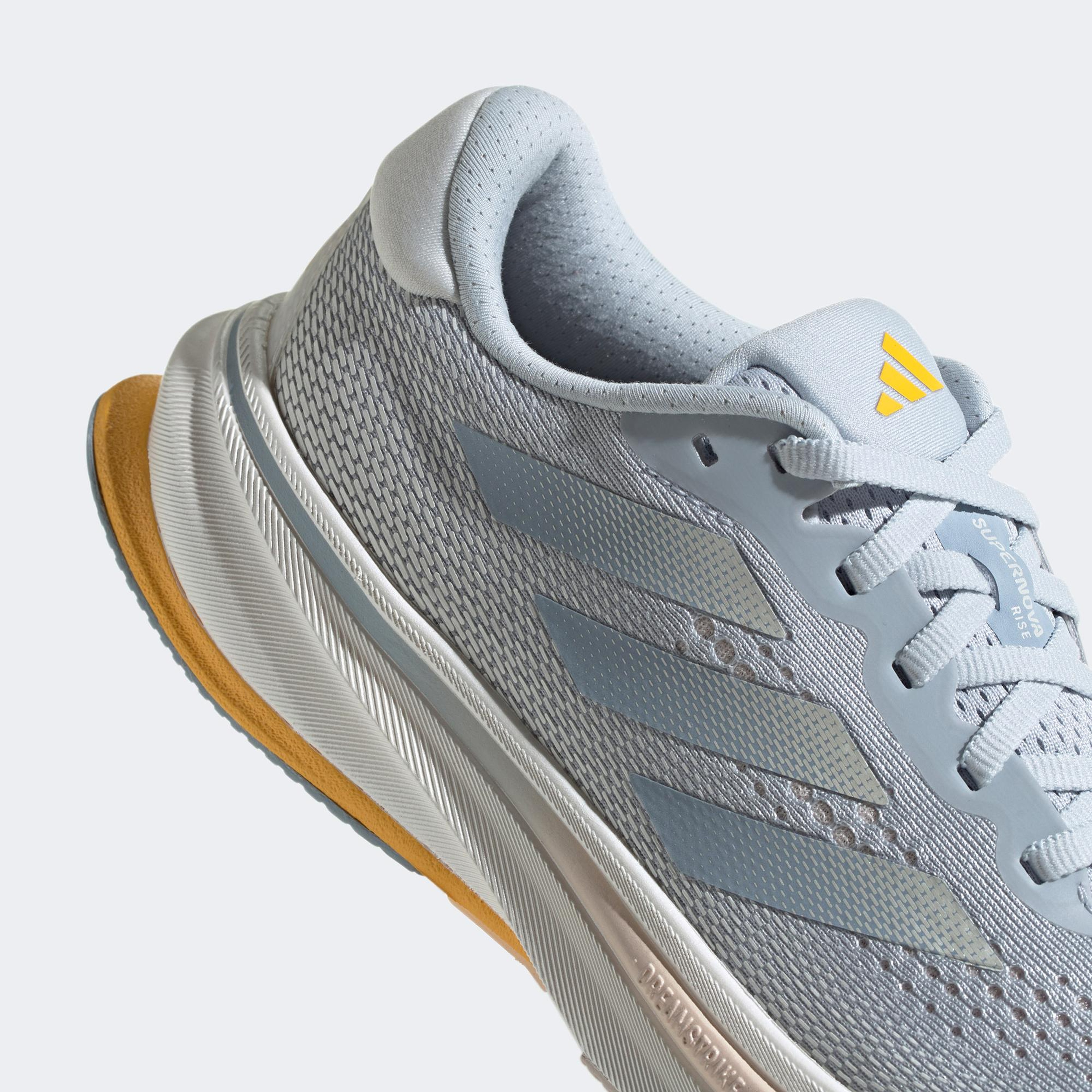 adidas Supernova Rise  Kadın Gri Koşu Ayakkabısı