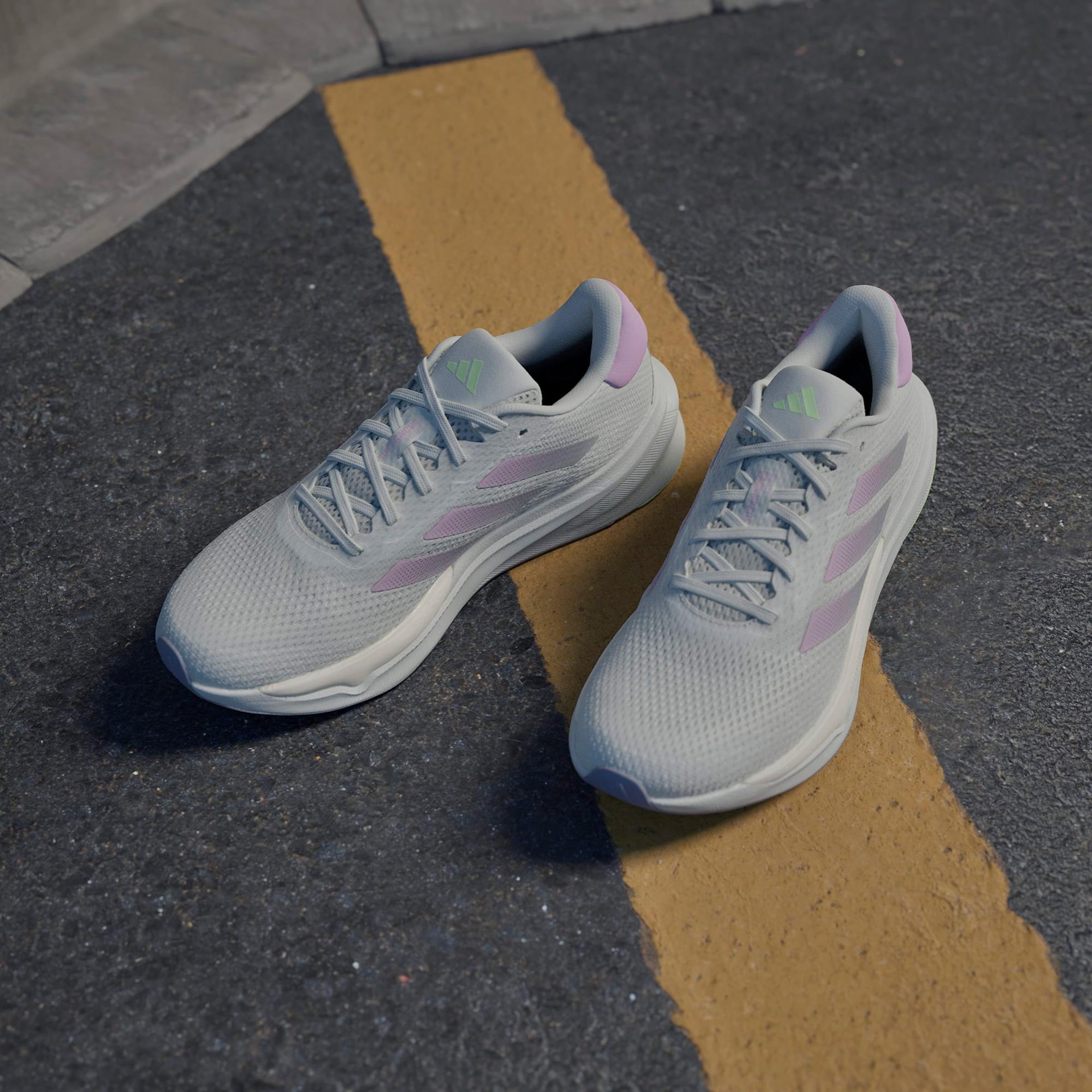 adidas Supernova Stride Kadın Beyaz Koşu Ayakkabısı