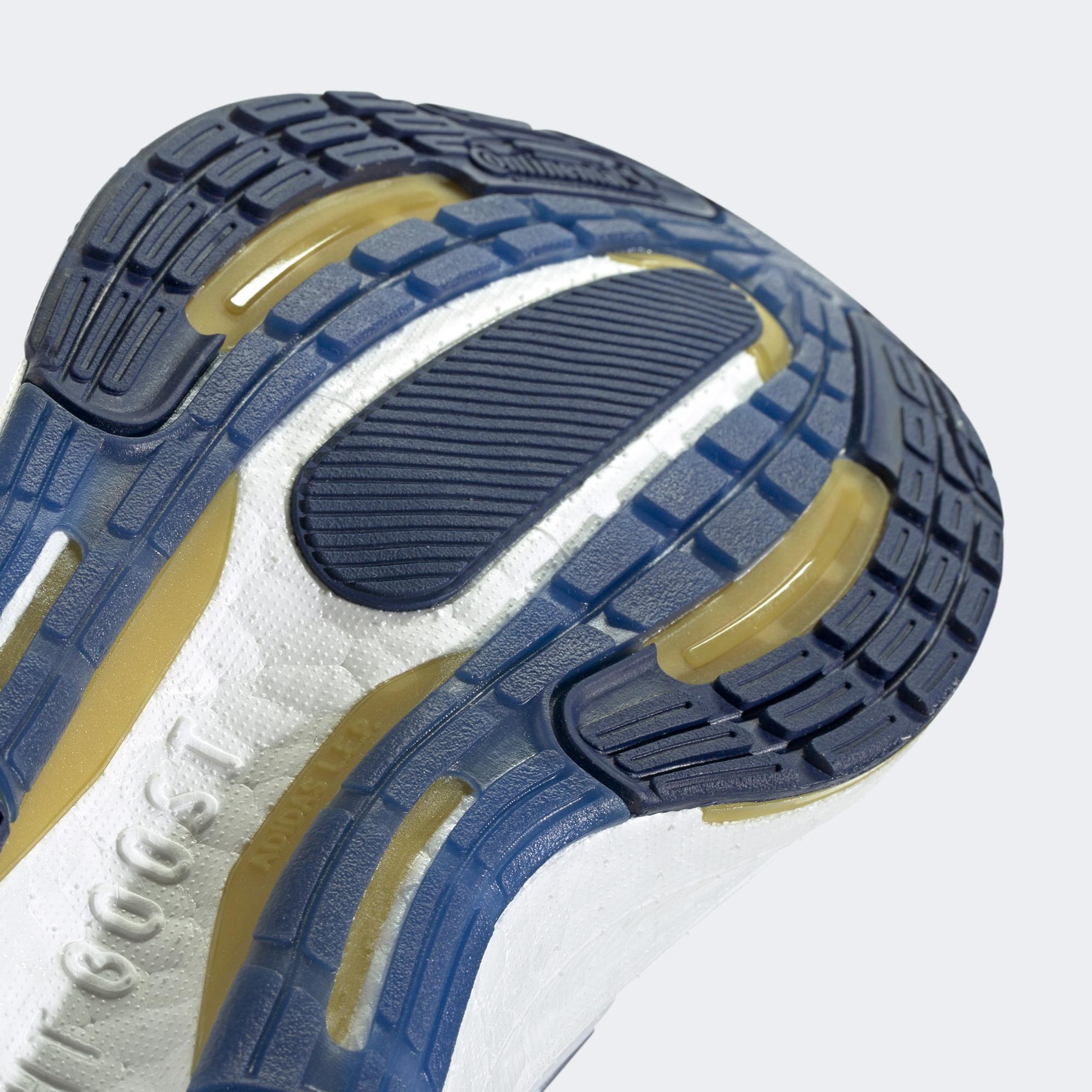 adidas Ultraboost Light  Kadın Gri Koşu Ayakkabısı