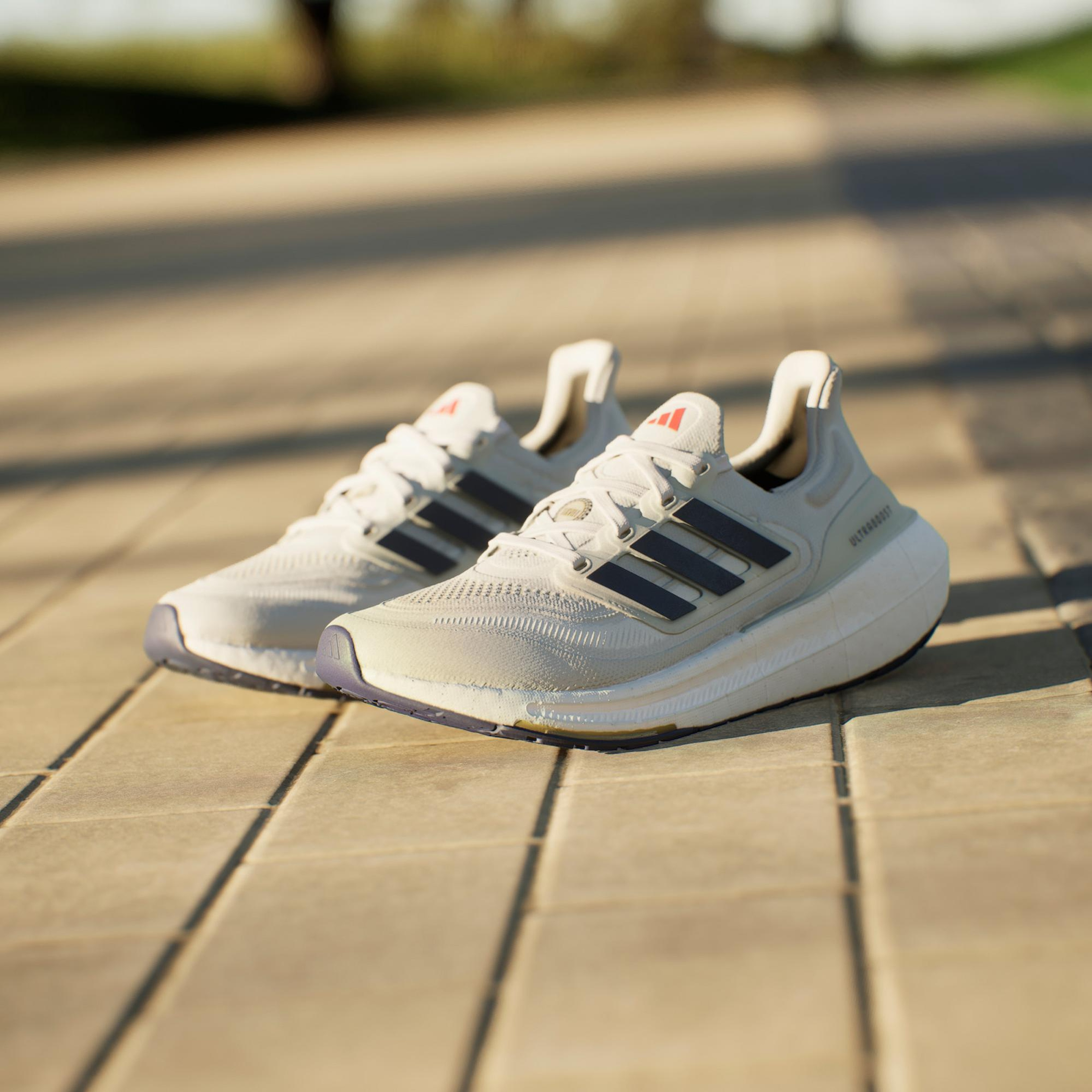 adidas Ultraboost Light  Kadın Gri Koşu Ayakkabısı