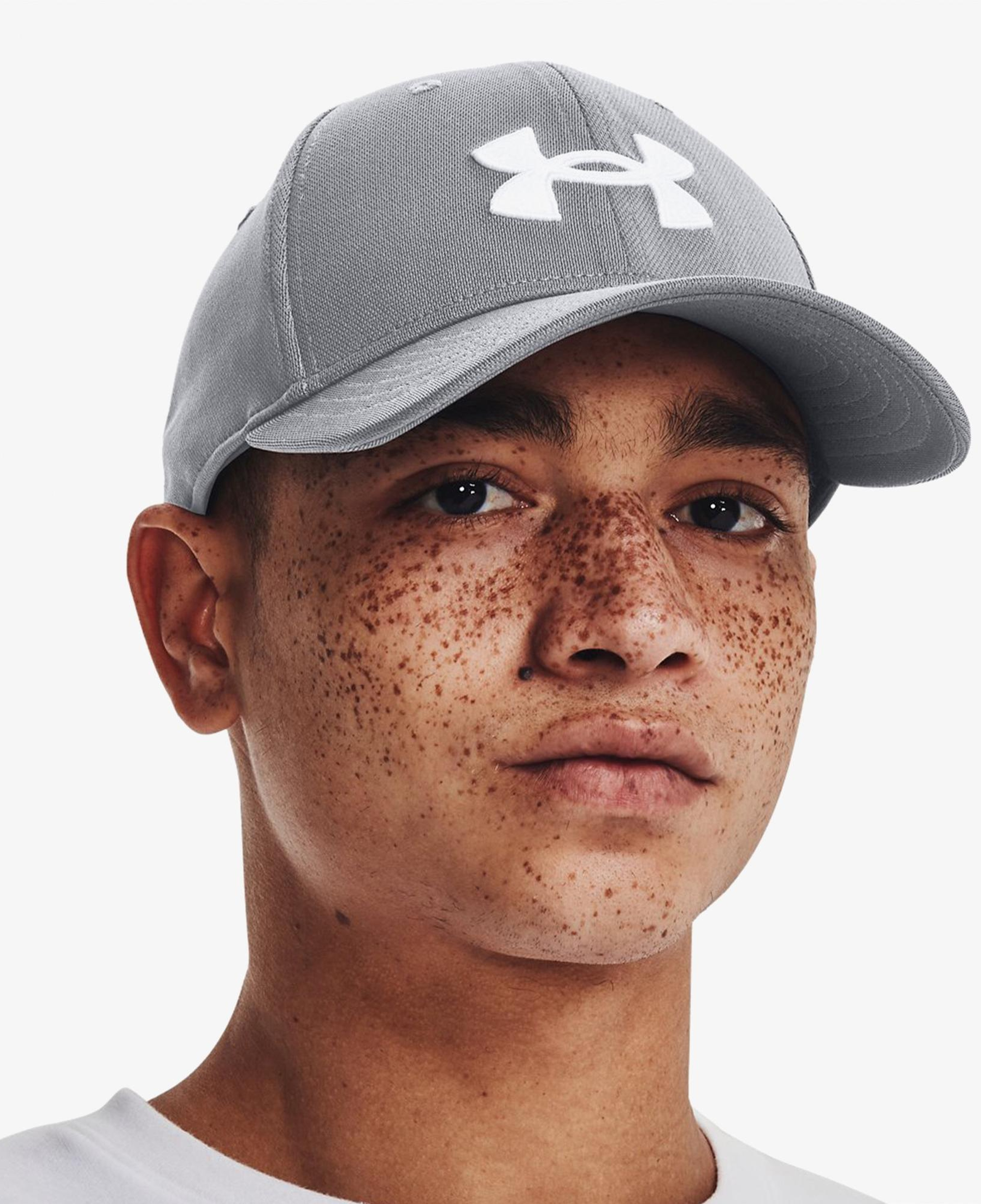 Under Armour Blitzing Erkek Gri Şapka