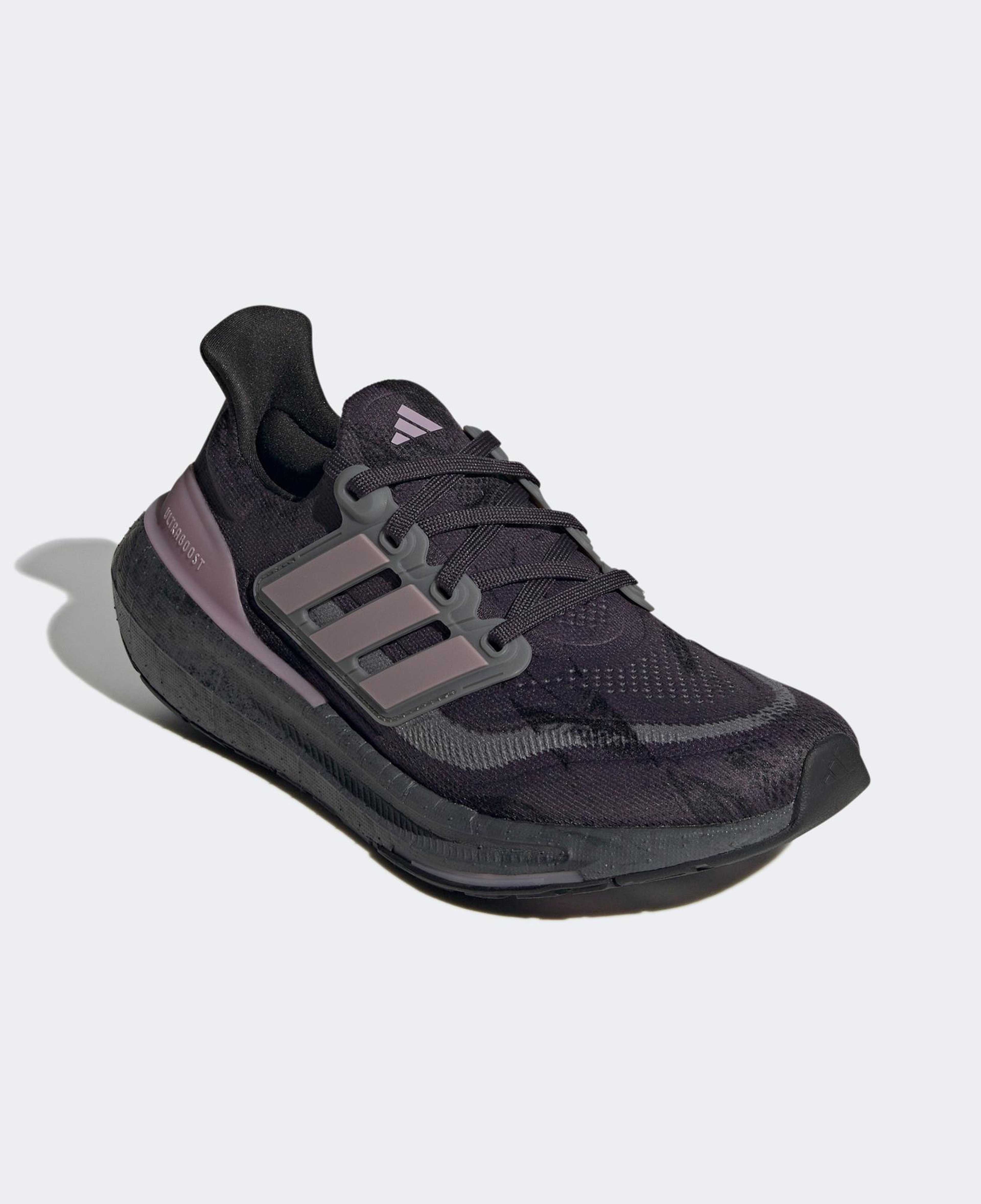 adidas Ultraboost Light Kadın Siyah Koşu Ayakkabısı