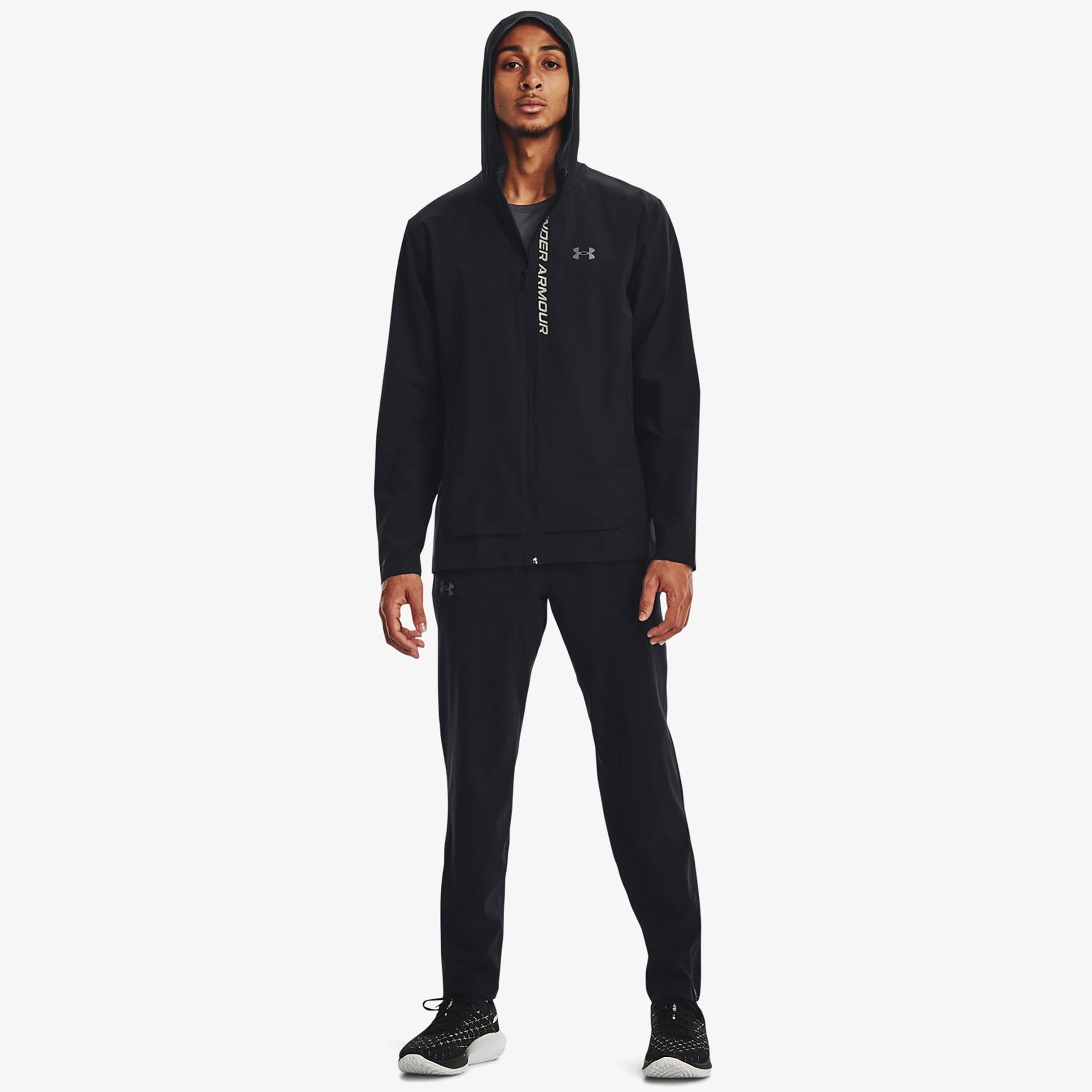 Under Armour Outrun The Storm Erkek Siyah Günlük Eşofman Altı
