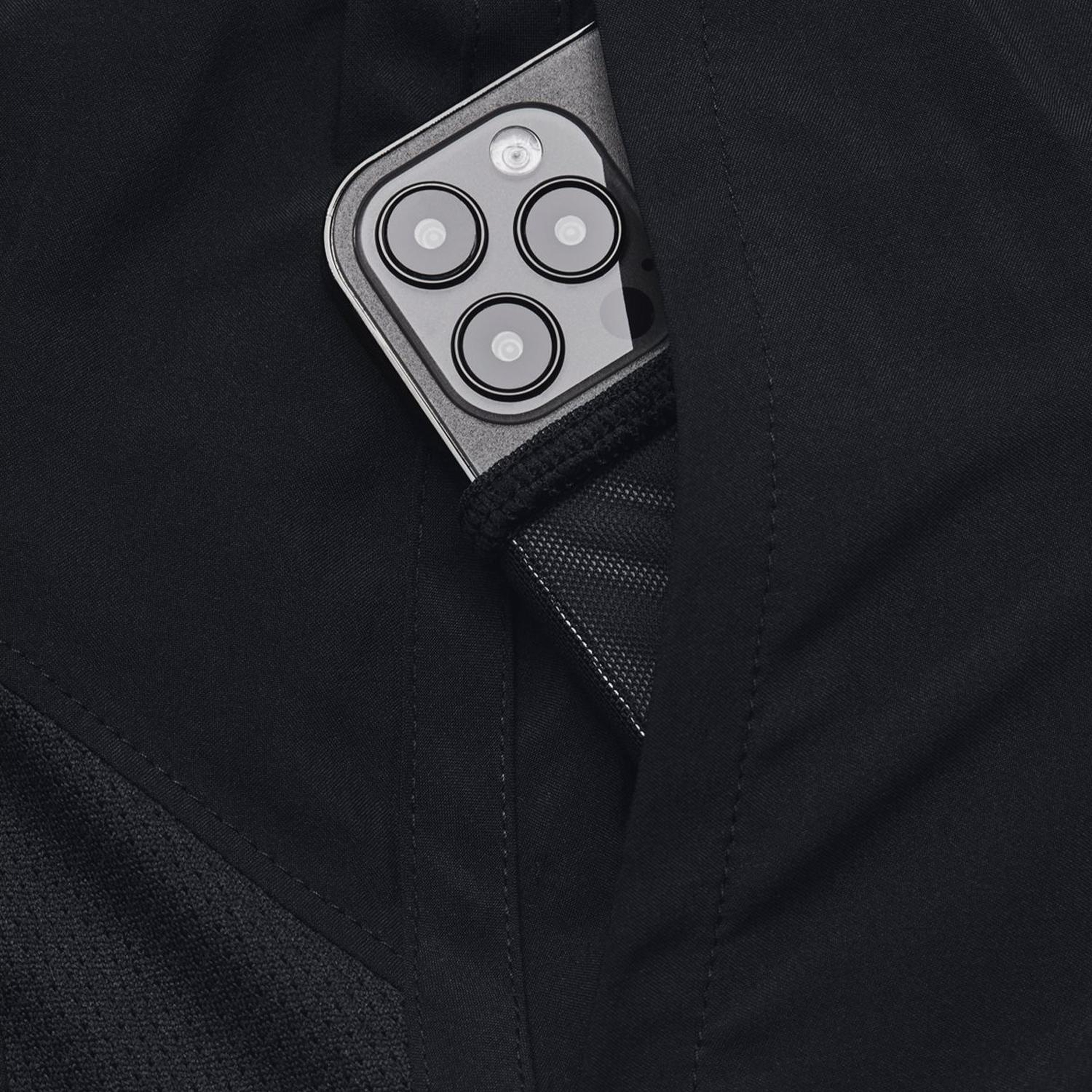 Under Armour Launch 7'' Erkek Siyah Koşu Şortu