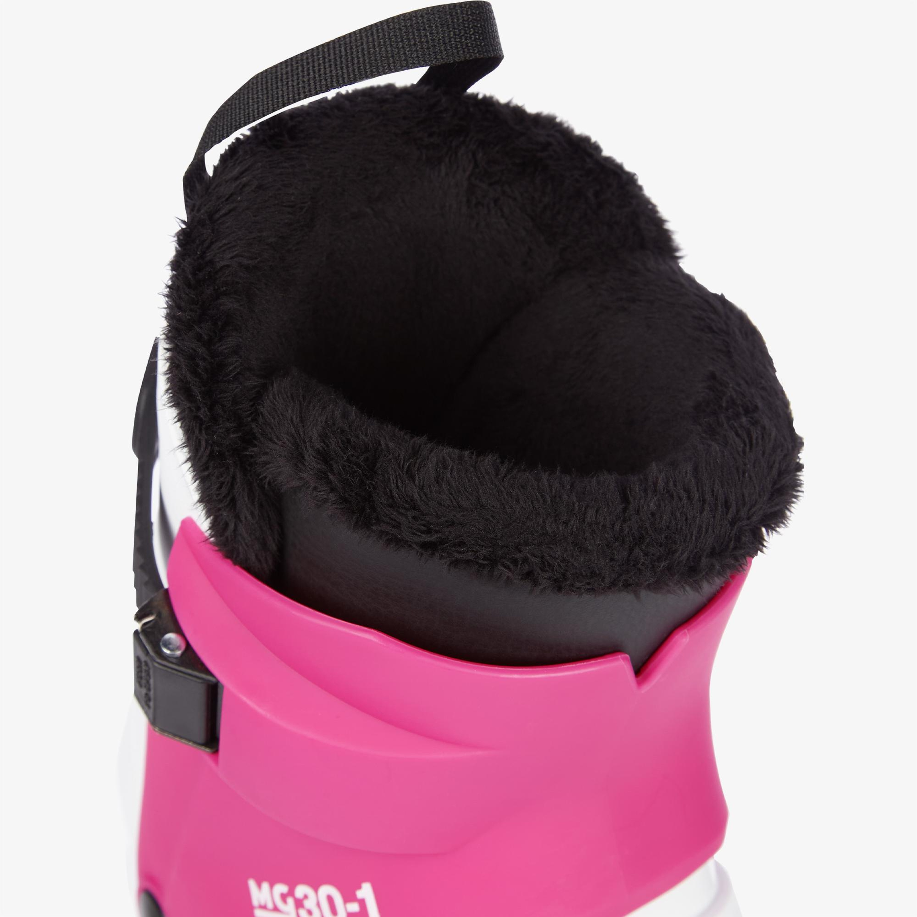 McKinley MG30-1 Çocuk Beyaz Kayak Botu