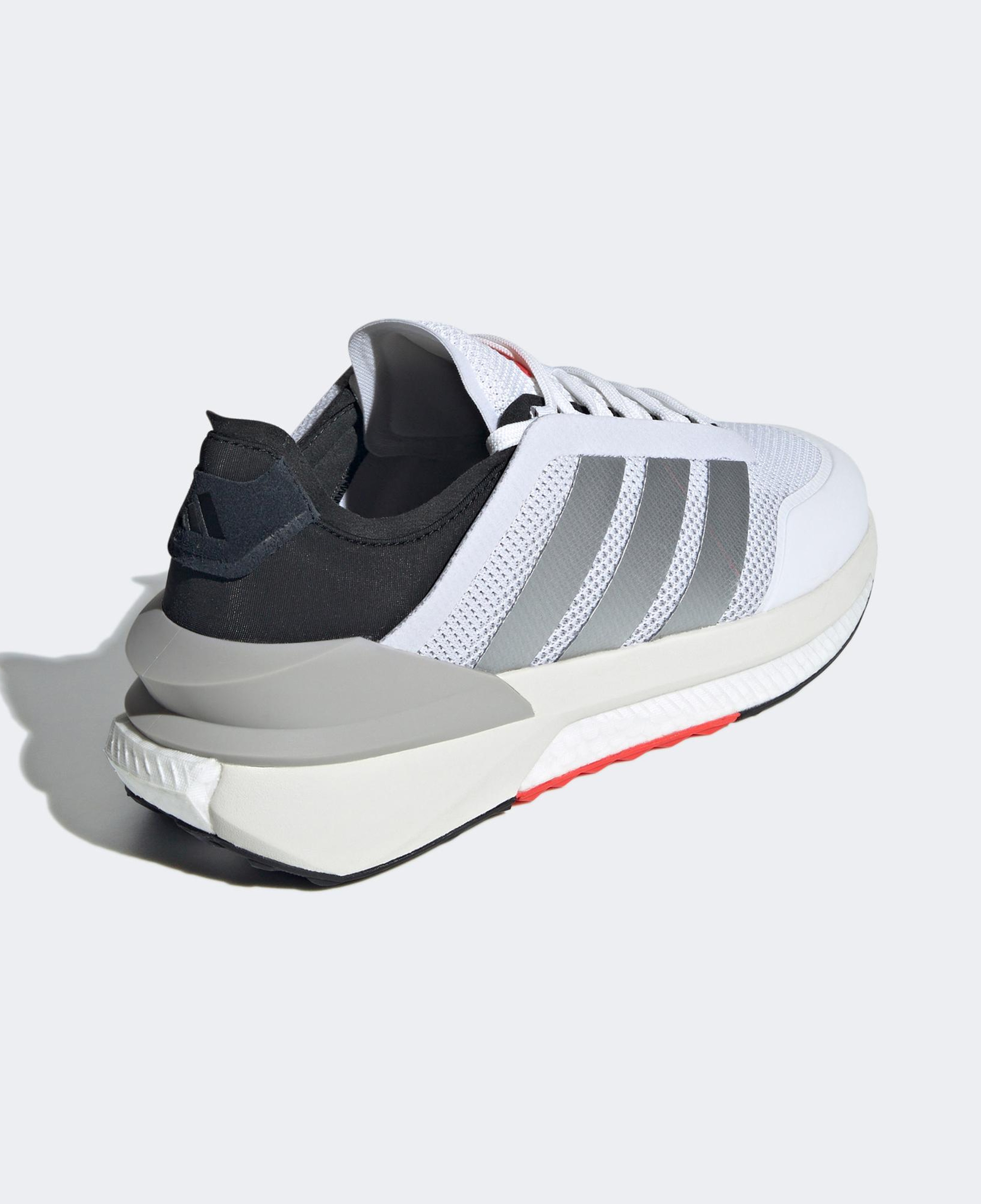 adidas Avryn Unisex Beyaz Koşu Ayakkabısı