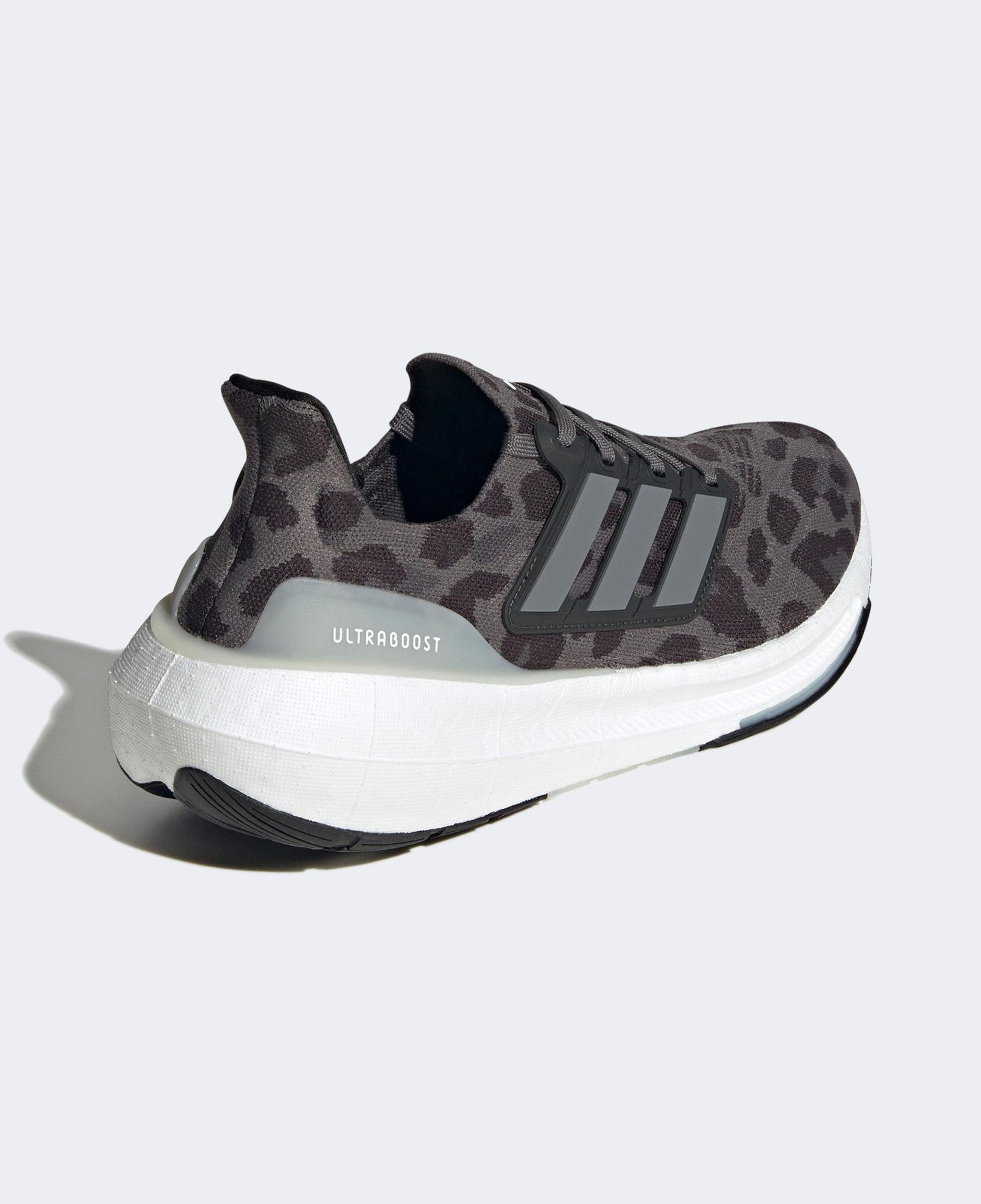 adidas Ultraboost Light Unisex Siyah Koşu Ayakkabısı