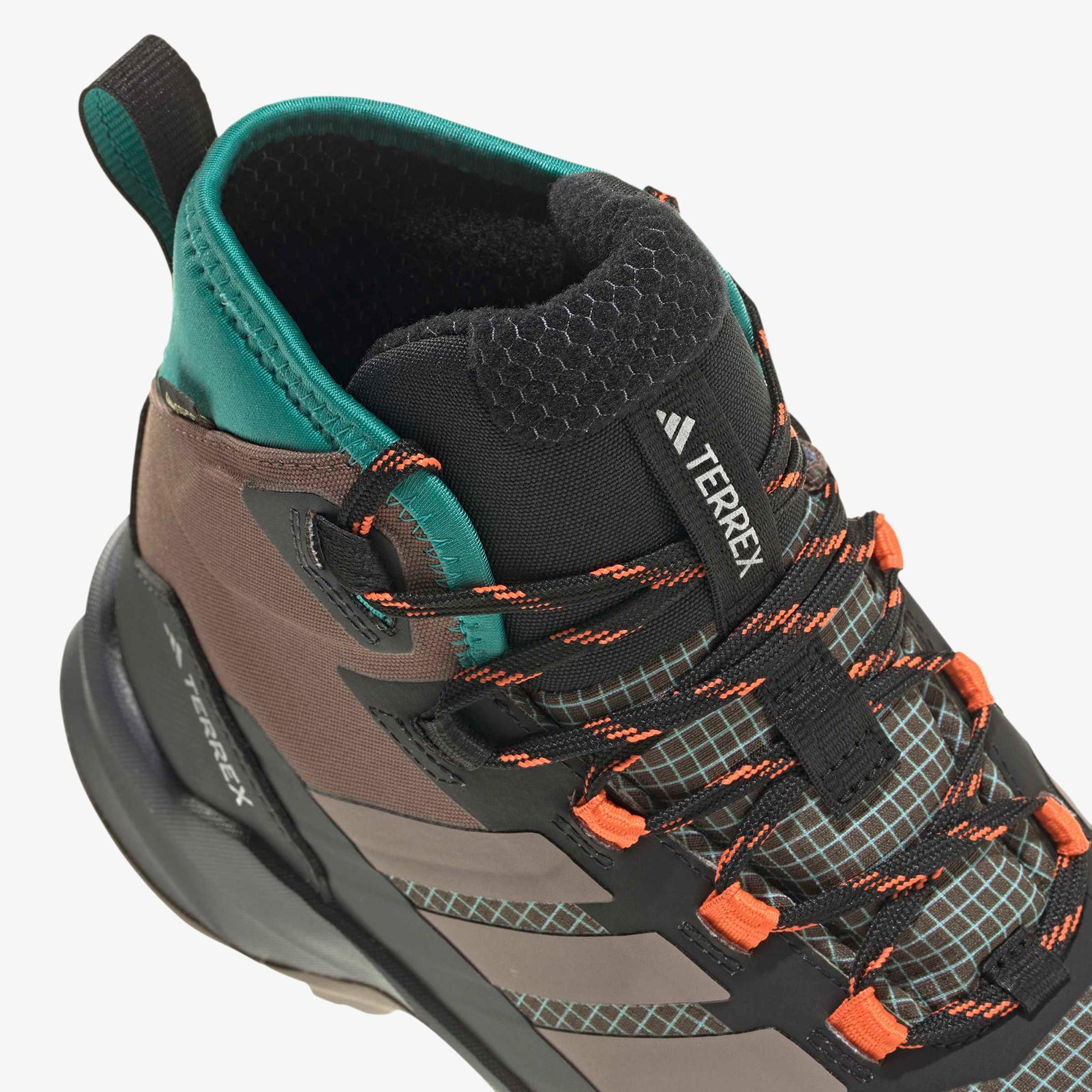 adidas Terrex Skychaser Ax5 Mid Gore-Tex Climawarm+ Kadın Kahverengi Yürüyüş Ayakkabısı