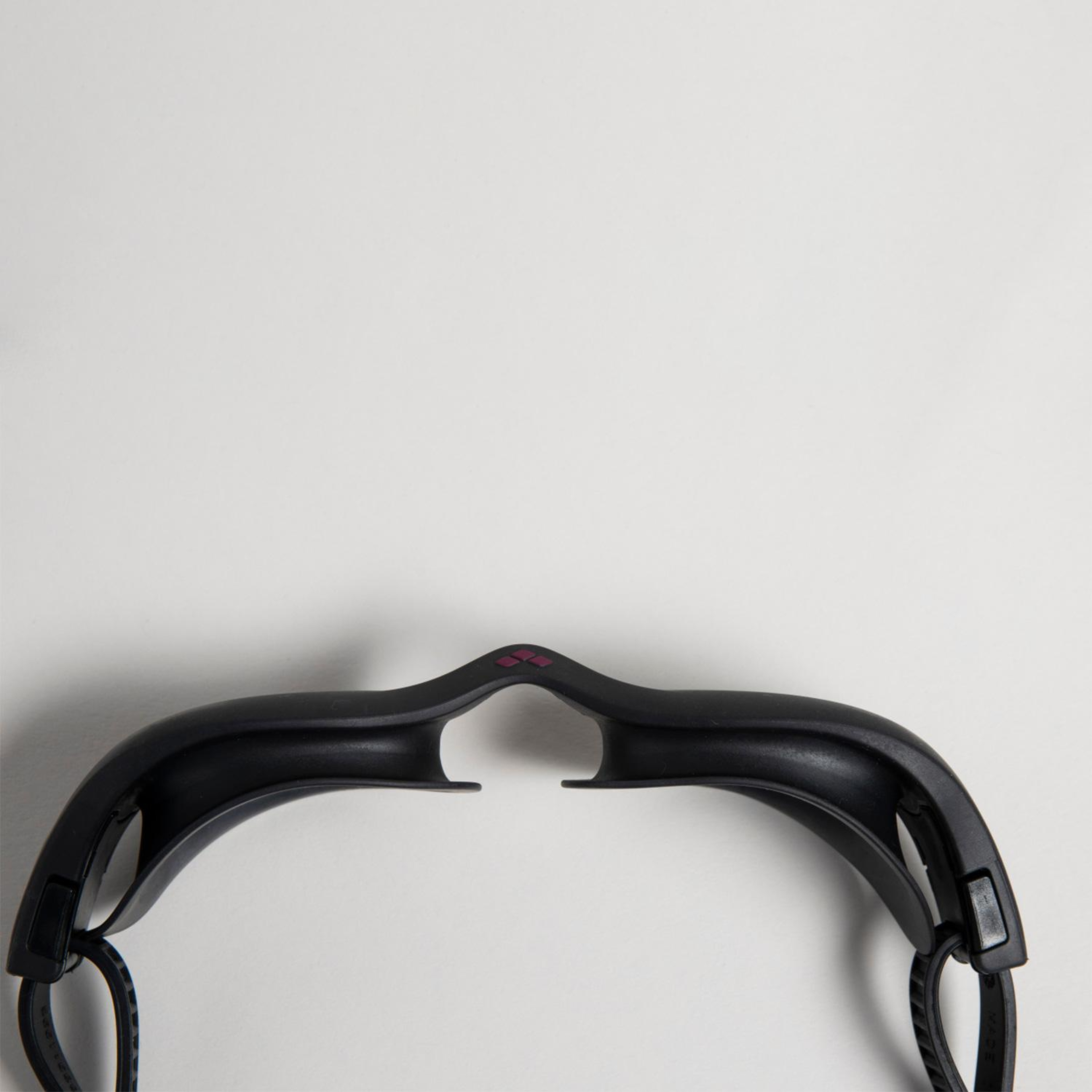 Arena Unisex Siyah Yüzücü Gözlüğü