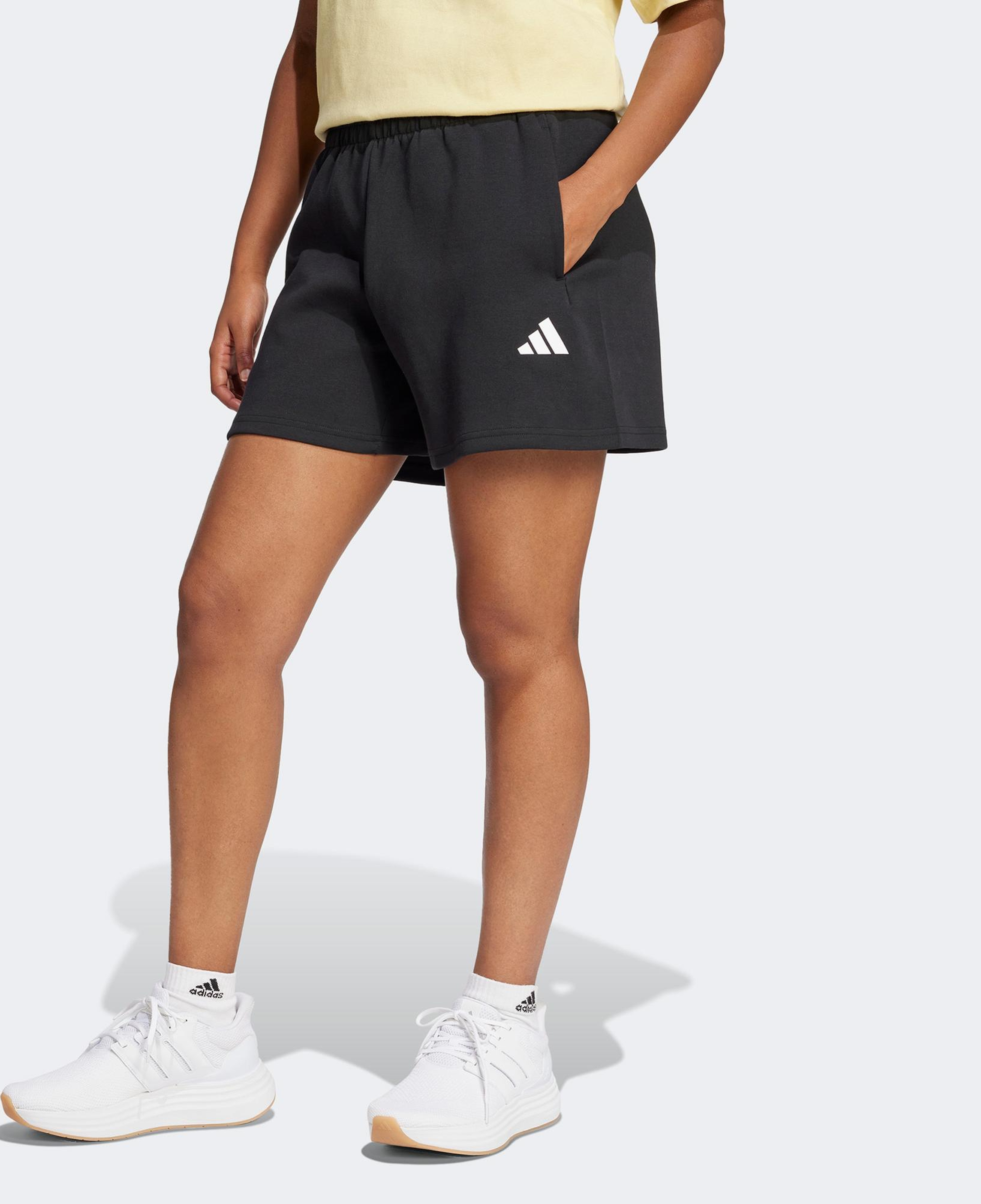 adidas Future Icons Small Logo Kadın Siyah Şort