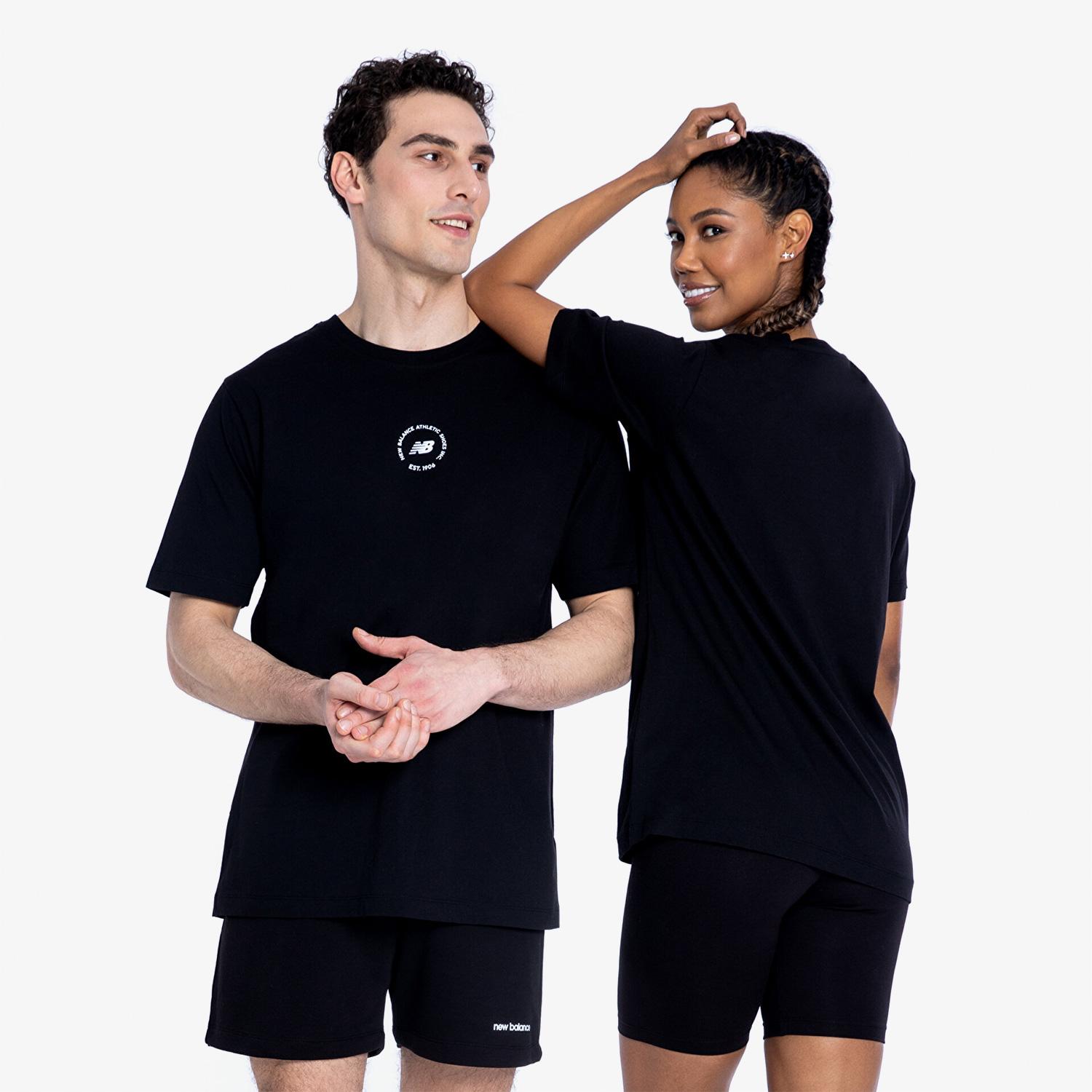 New Balance Unisex Siyah Günlük T-Shirt