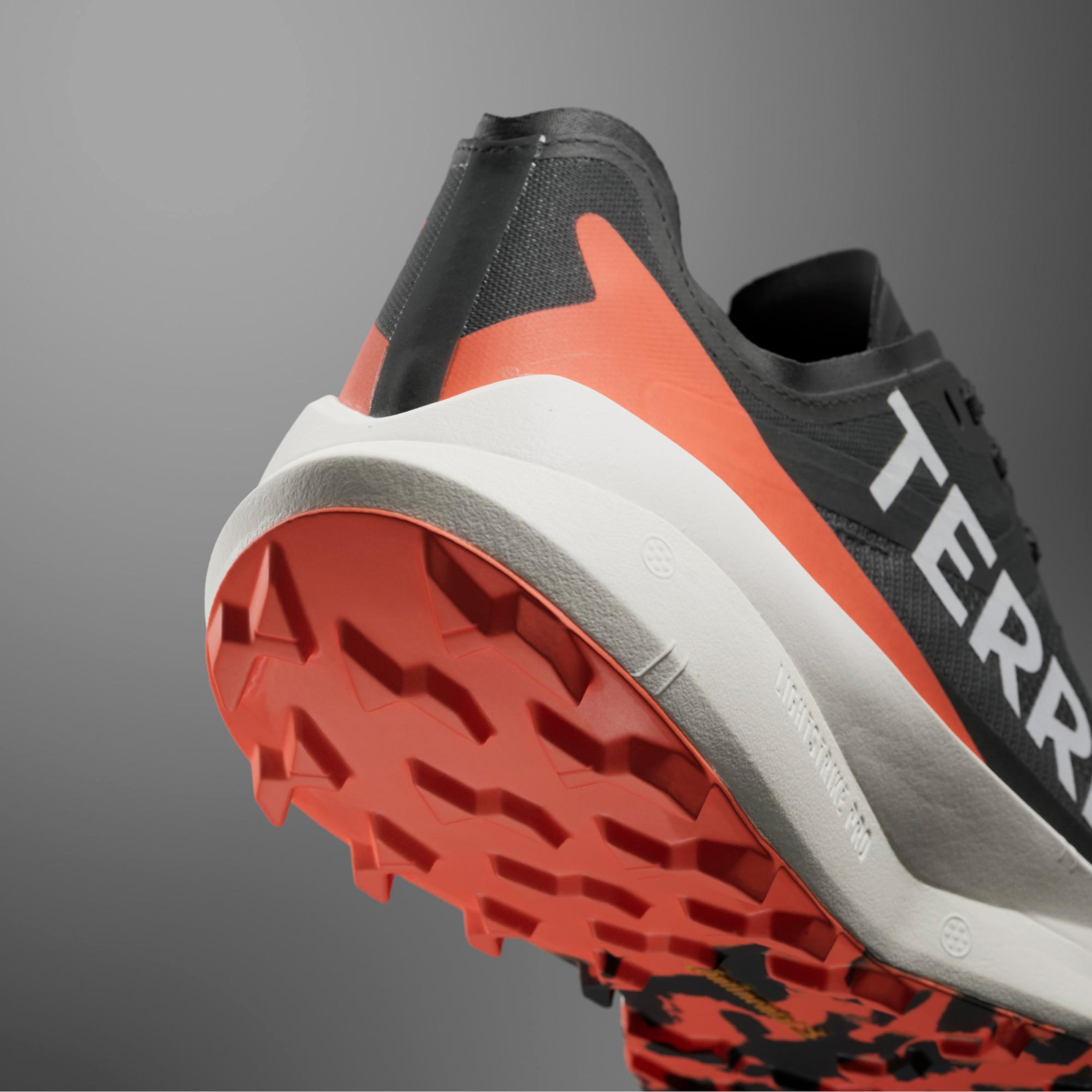 adidas Terrex Agravic Speed Trail Erkek Gri Koşu Ayakkabısı