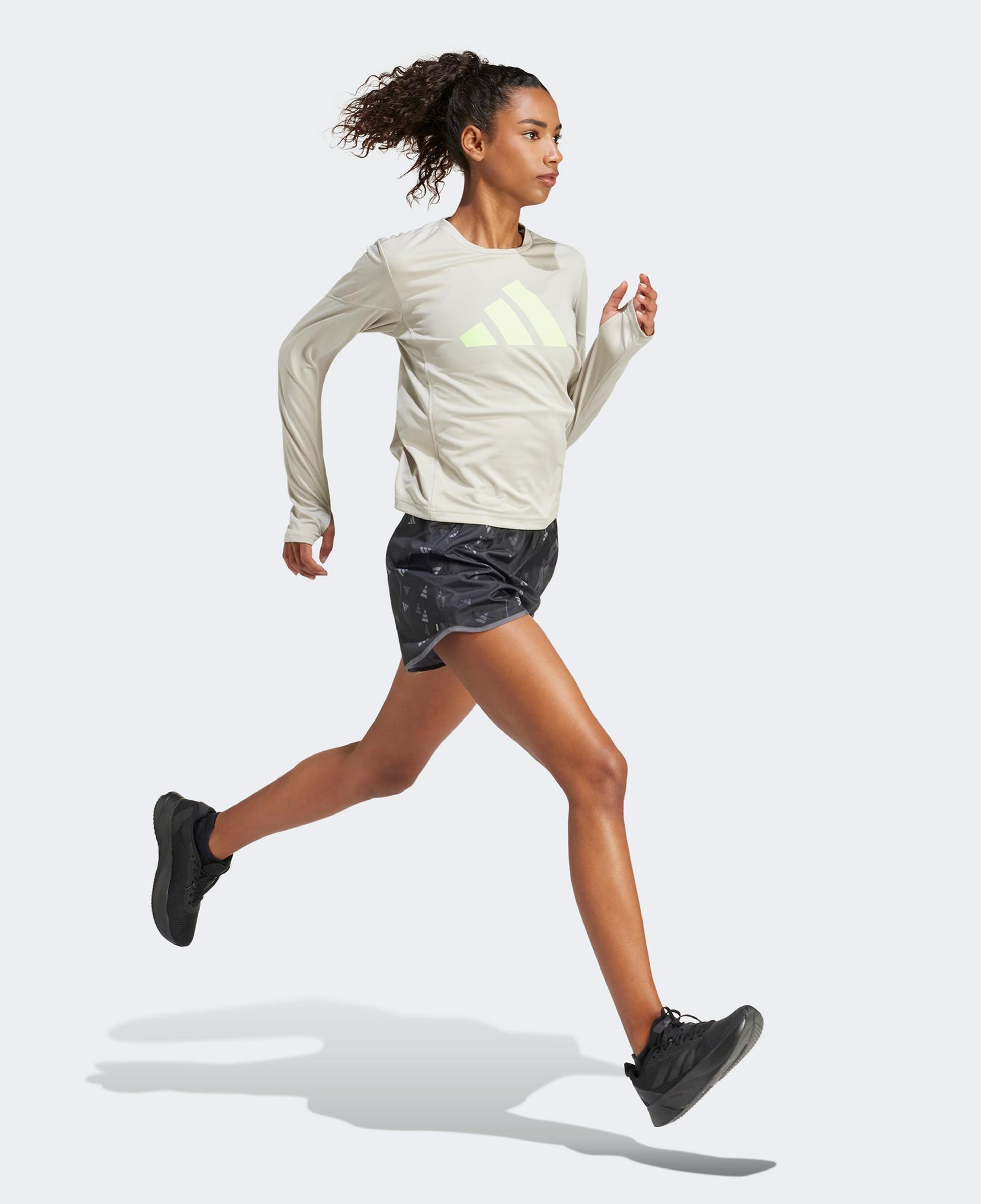 adidas Run It Bl Short Kadın Siyah Koşu Şortu