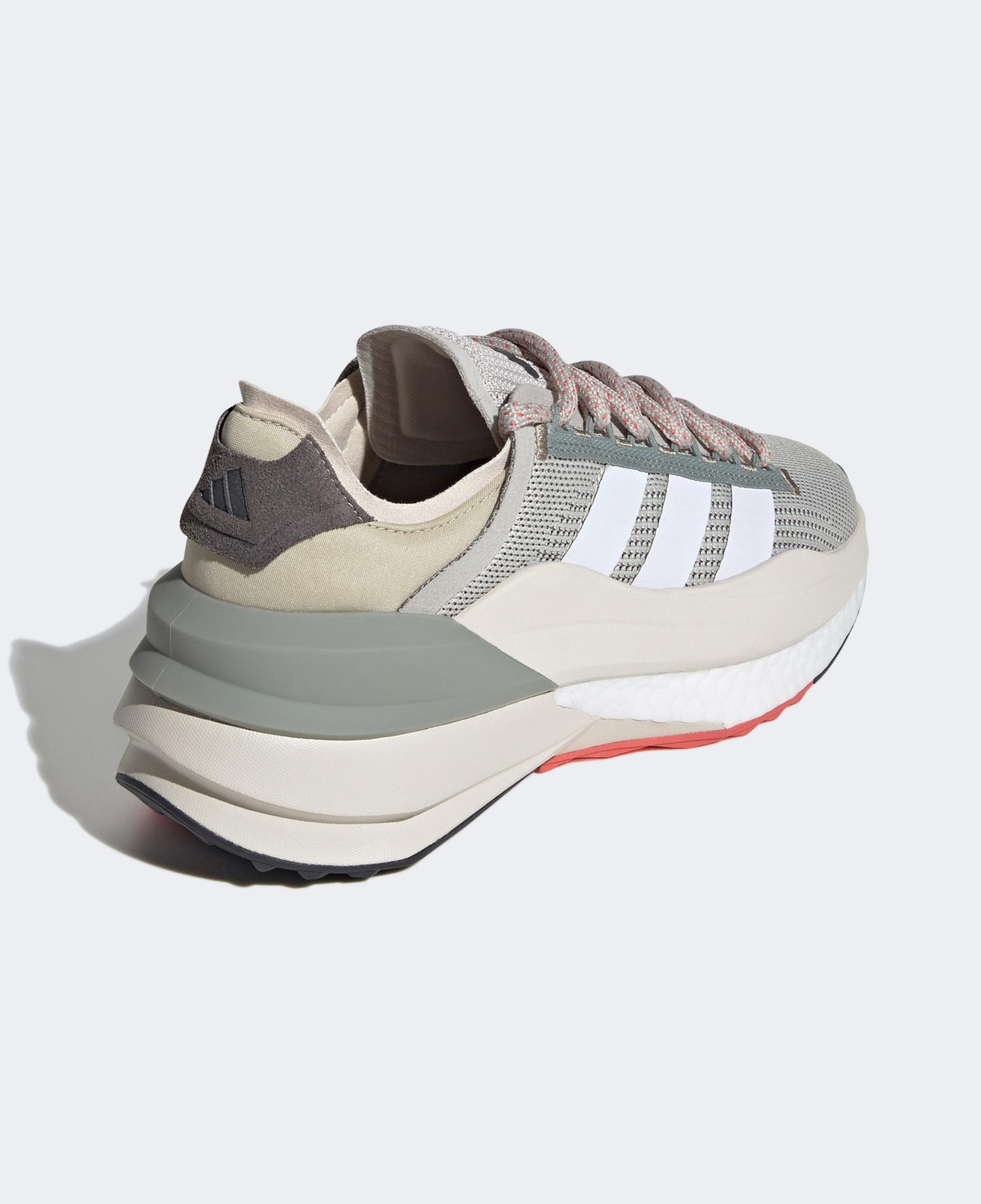 adidas Avryn_X Kadın Gri Koşu Ayakkabısı