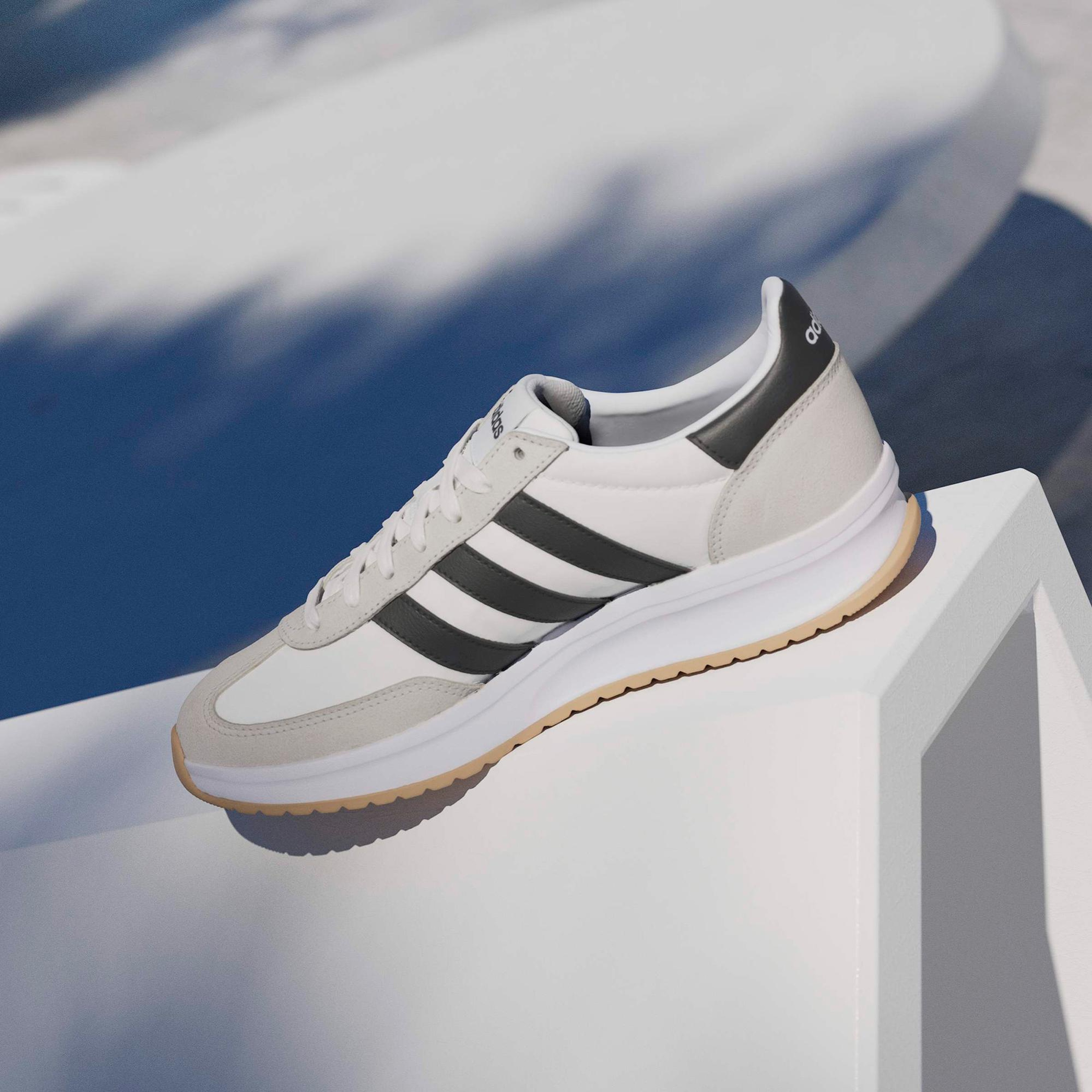 adidas Run 70S 2.0 Erkek Beyaz Koşu Ayakkabısı