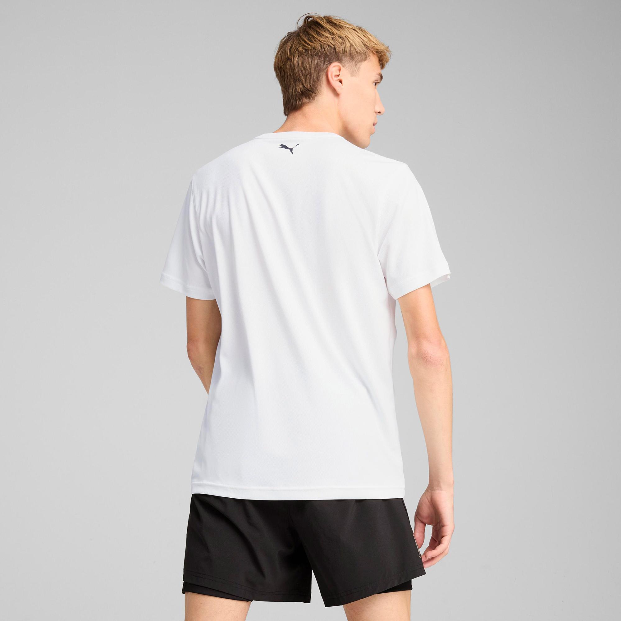 Puma Graphics Running illustratio Erkek Beyaz T-Shirt