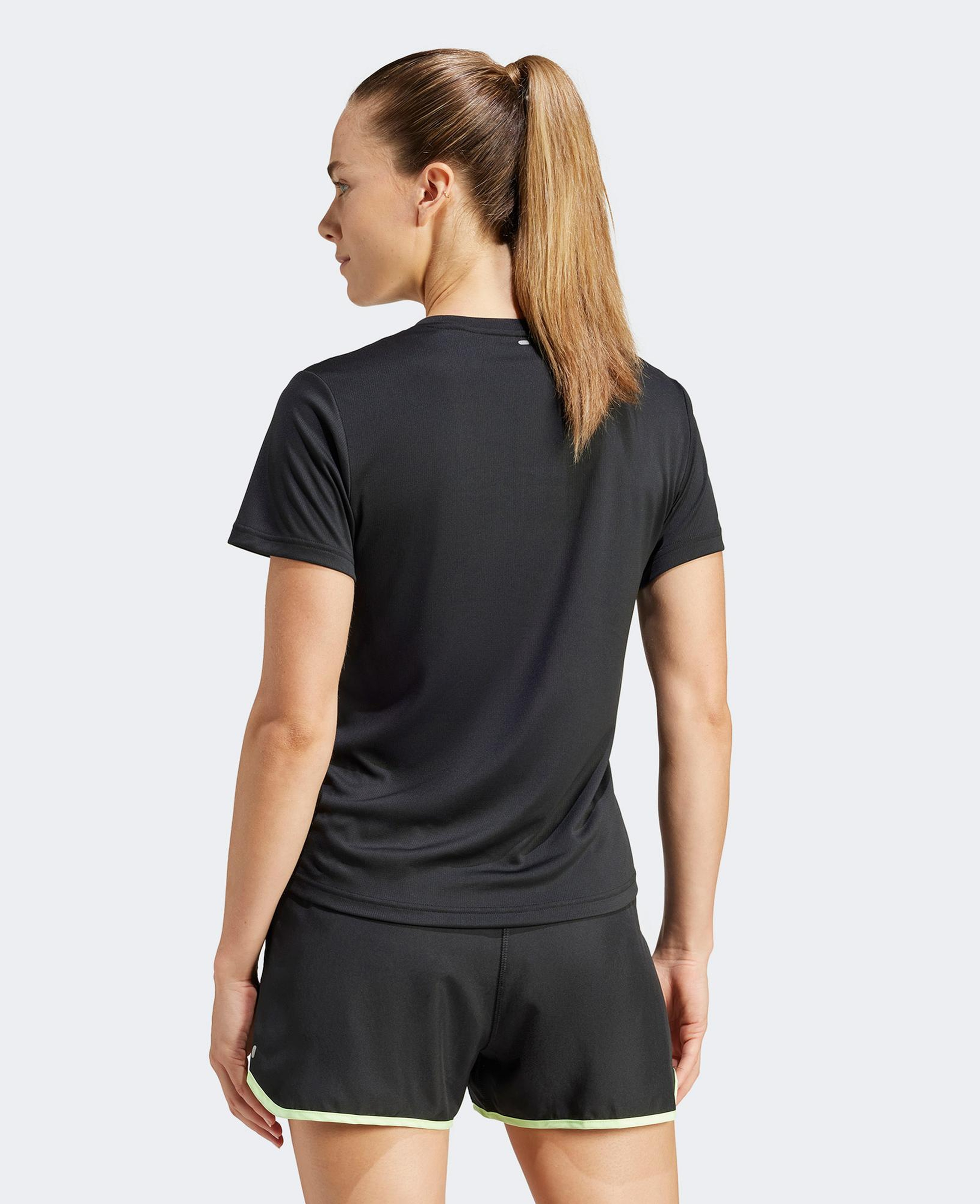 adidas Run It Kadın Siyah Koşu T-Shirt